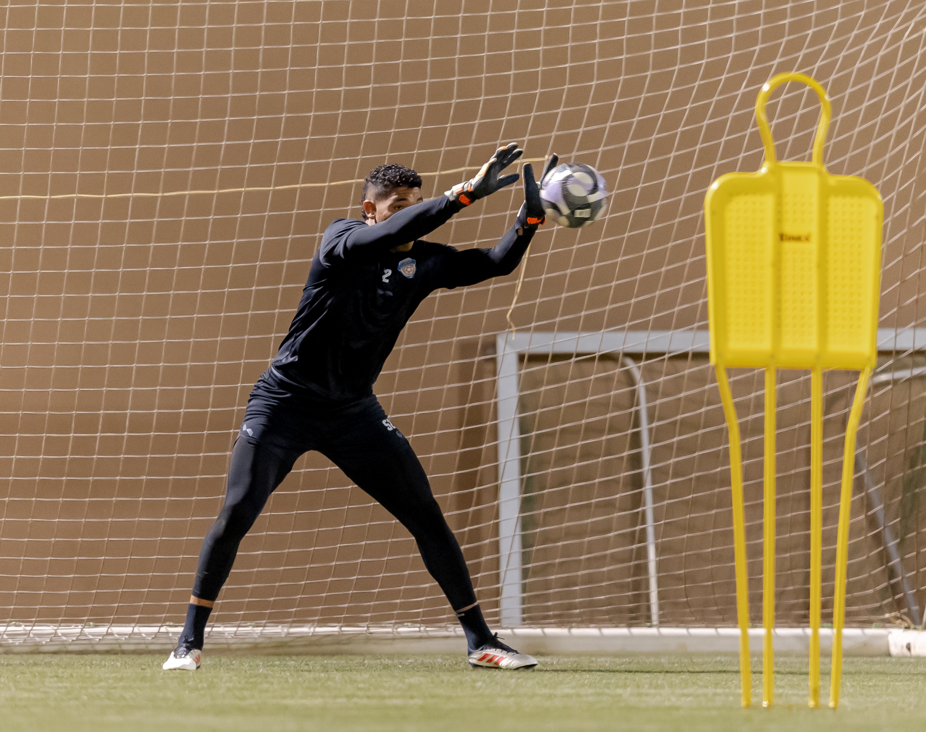 الفيحاء يحري تمرينه الرئيس لمواجهة الأهلي ضمن الجولة الثامنة والعشرين من دوري روشن السعودي