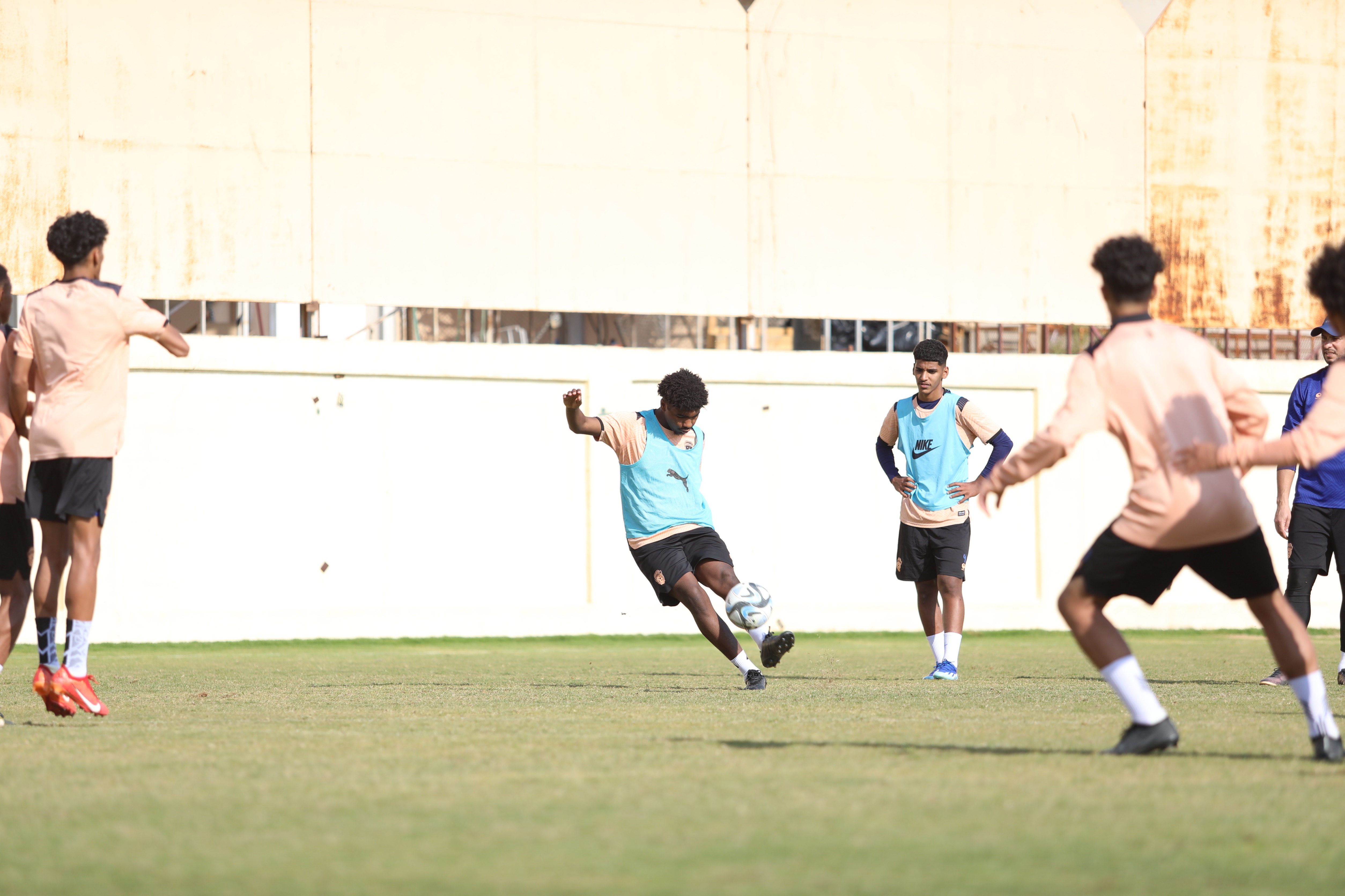 الفيحاء تحت 17 سنة يجري تمرينه الرئيس استعداداً لمباراة نظيره نادي الفتح