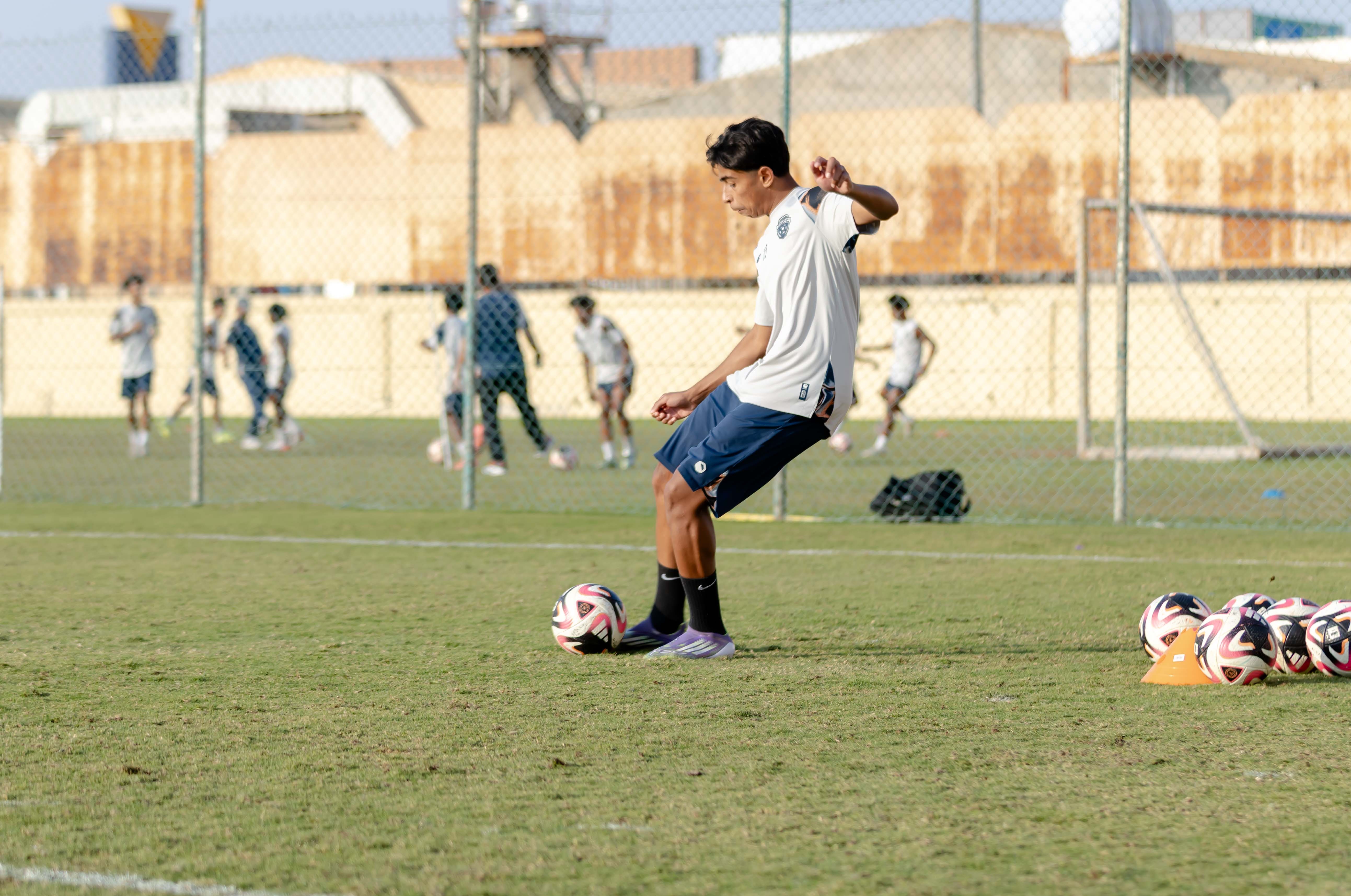 الفيحاء تحت 17 سنة يواصل تحضيراته لمواجهة نظيره نادي هجر لمواجهة هجر