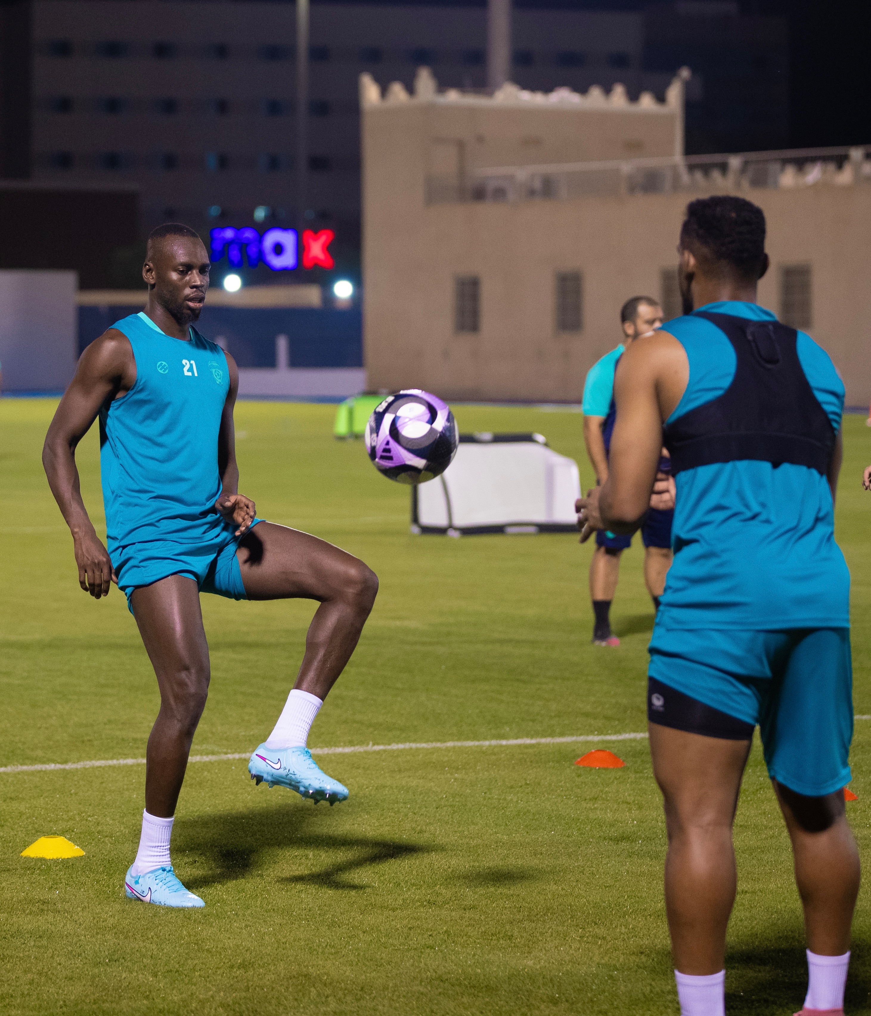 الفيحاء يواصل تحضيراته لمواجهة الخليج ضمن الجولة الثانية من دوري روشن