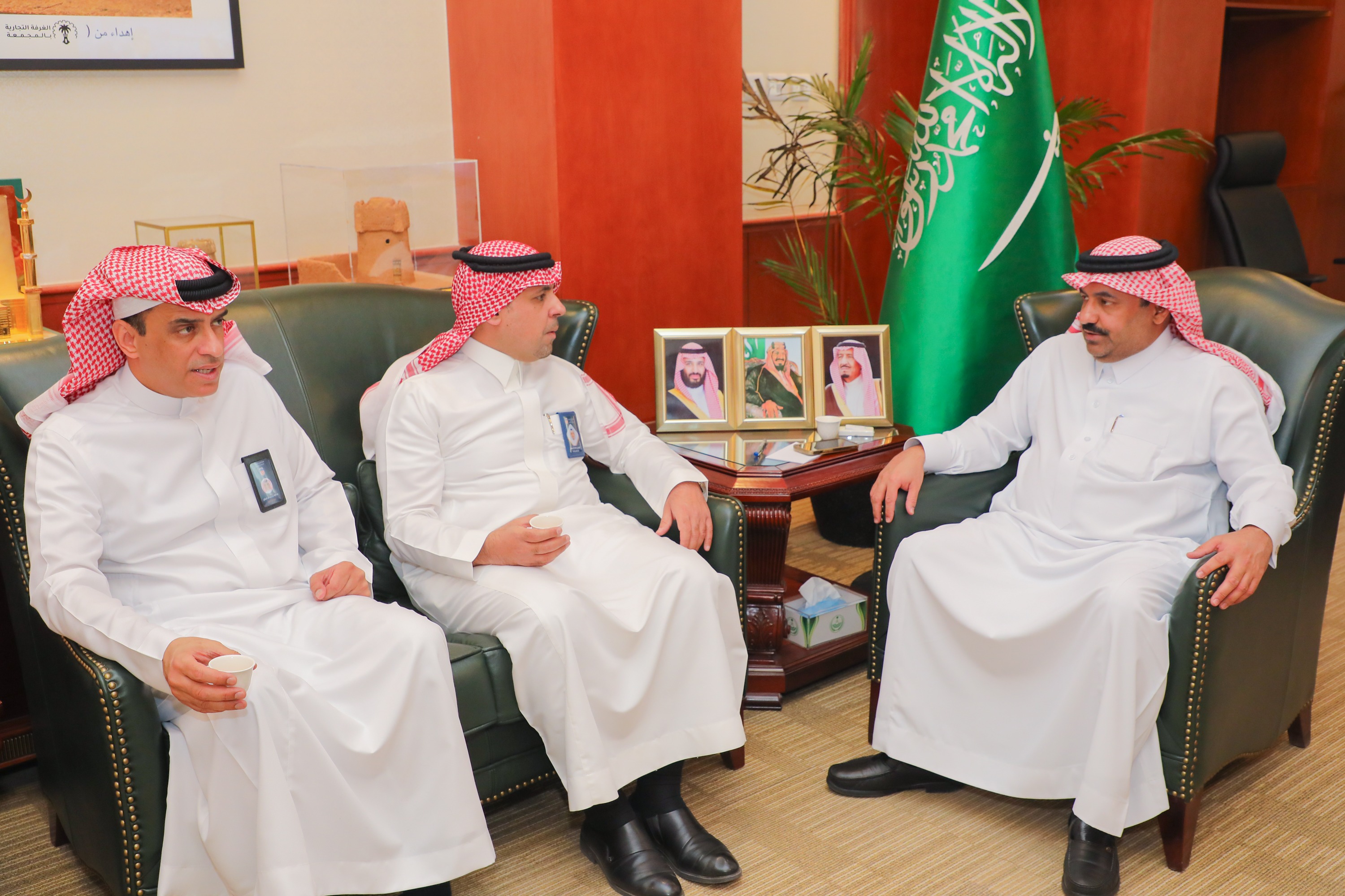 محافظ المجمعة يستقبل رئيس وأعضاء مجلس إدارة نادي الفيحاء