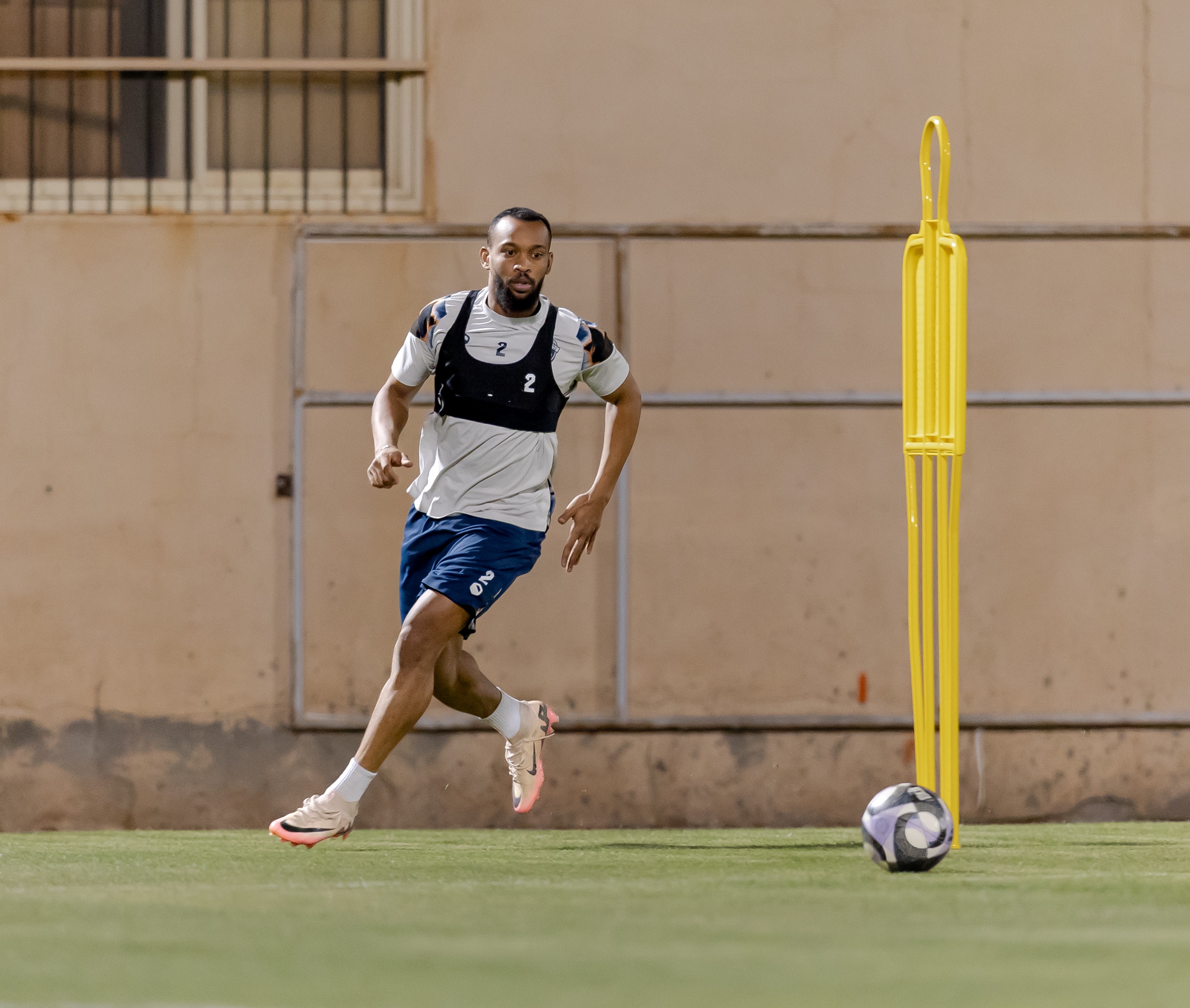 الفيحاء يحري تمرينه الرئيس لمواجهة الأهلي ضمن الجولة الثامنة والعشرين من دوري روشن السعودي