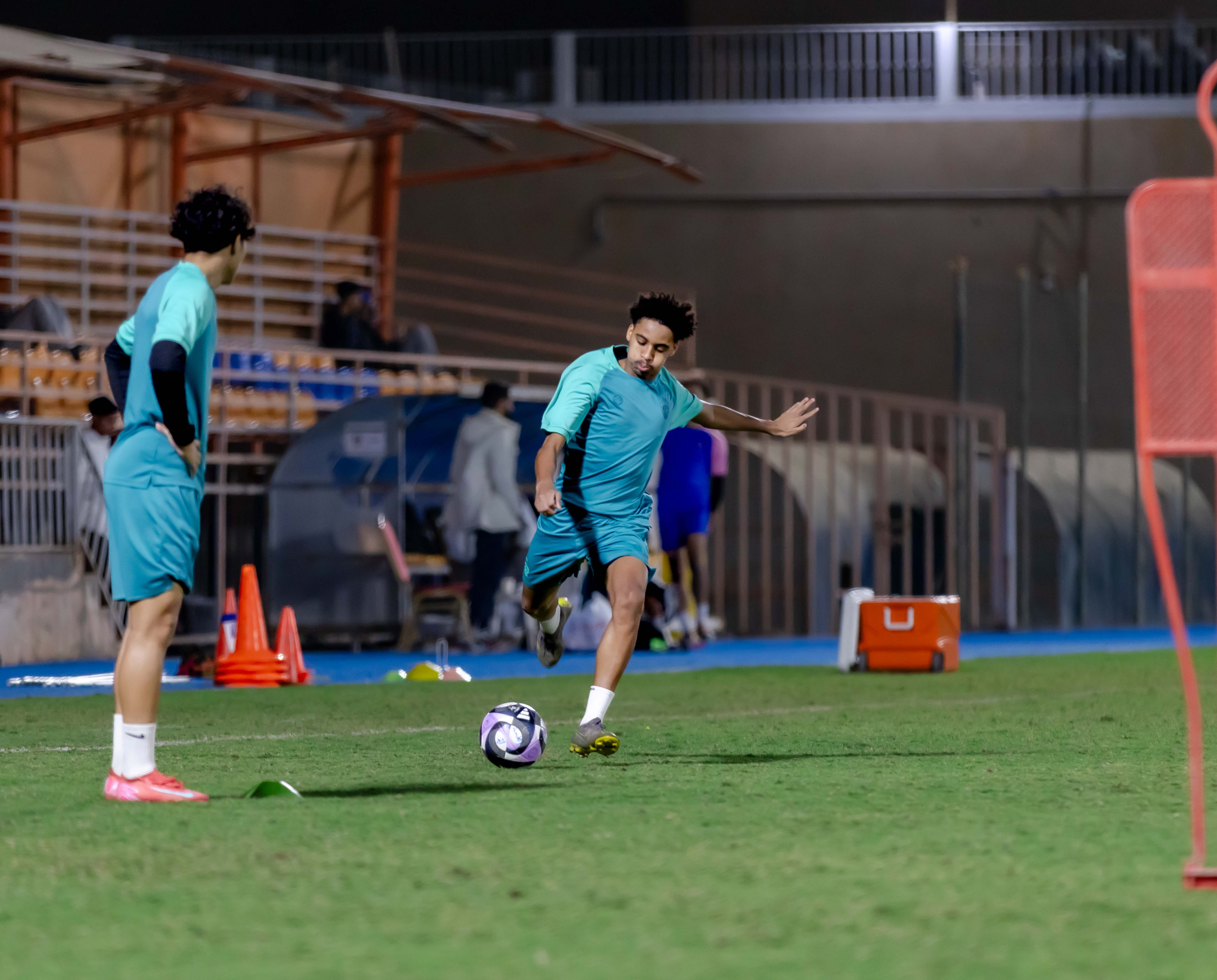 الفيحاء تحت 21 عامًا يُجري تمرينه الرئيس استعدادًا لملاقاة الجبلين .