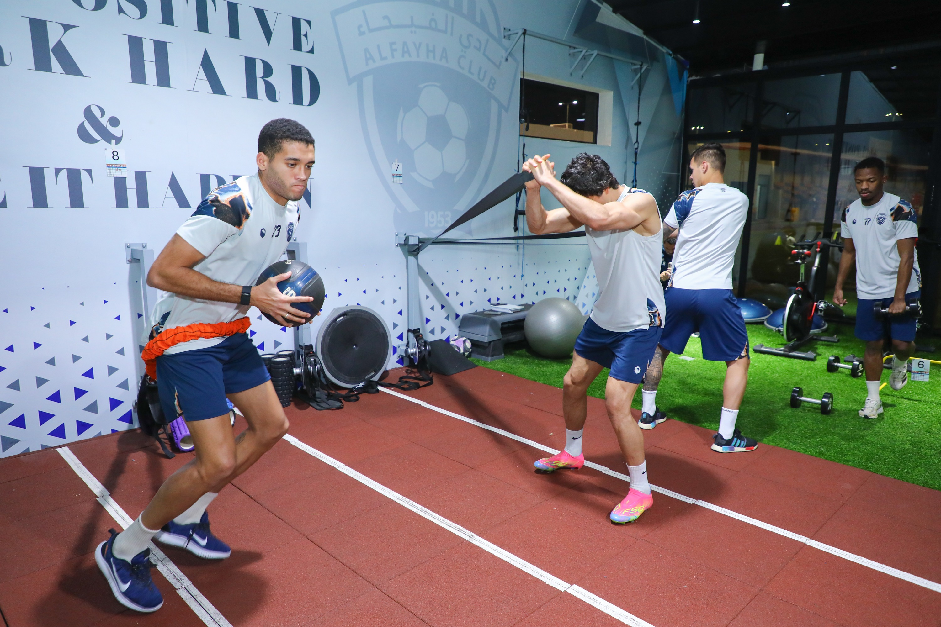 الفيحاء يواصل استعداداته لمواجهة الفتح ضمن الجولة 26 من دوري روشن السعودي