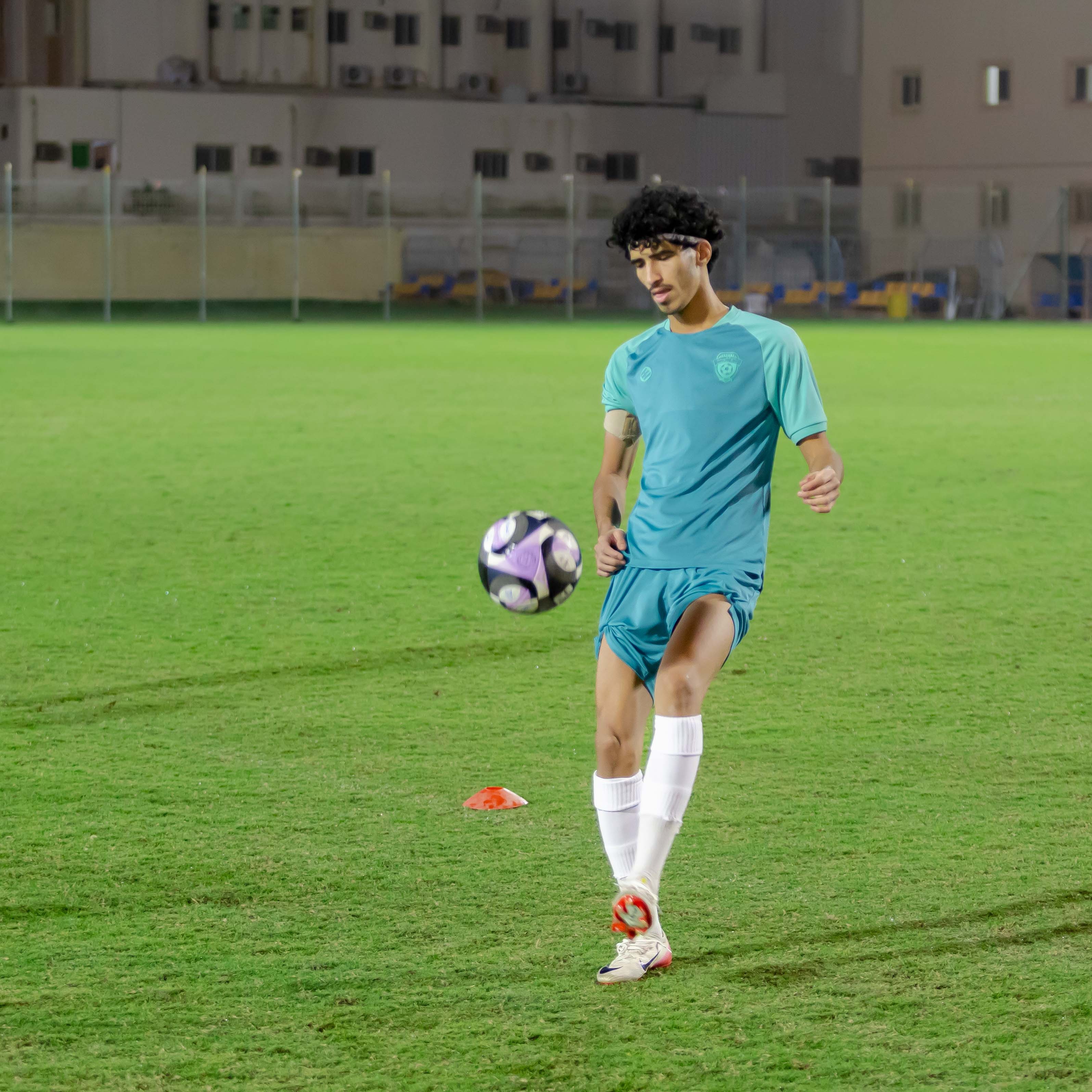 الفيحاء تحت 21 عامًا يُجري تمرينه الرئيس استعدادًا لملاقاة القادسية .