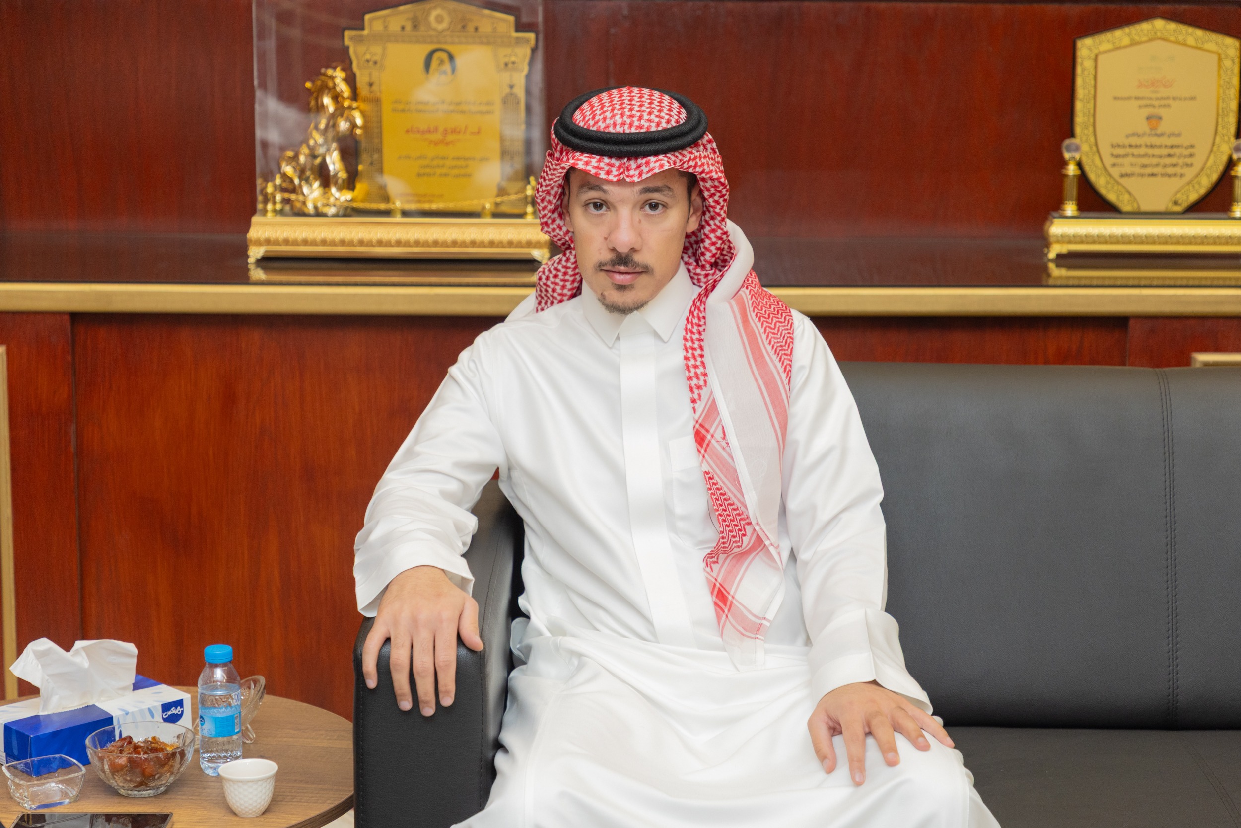 رئيس رابطة دوري المحترفين المهندس عبدالعزيز العفالق يزور الفيحاء