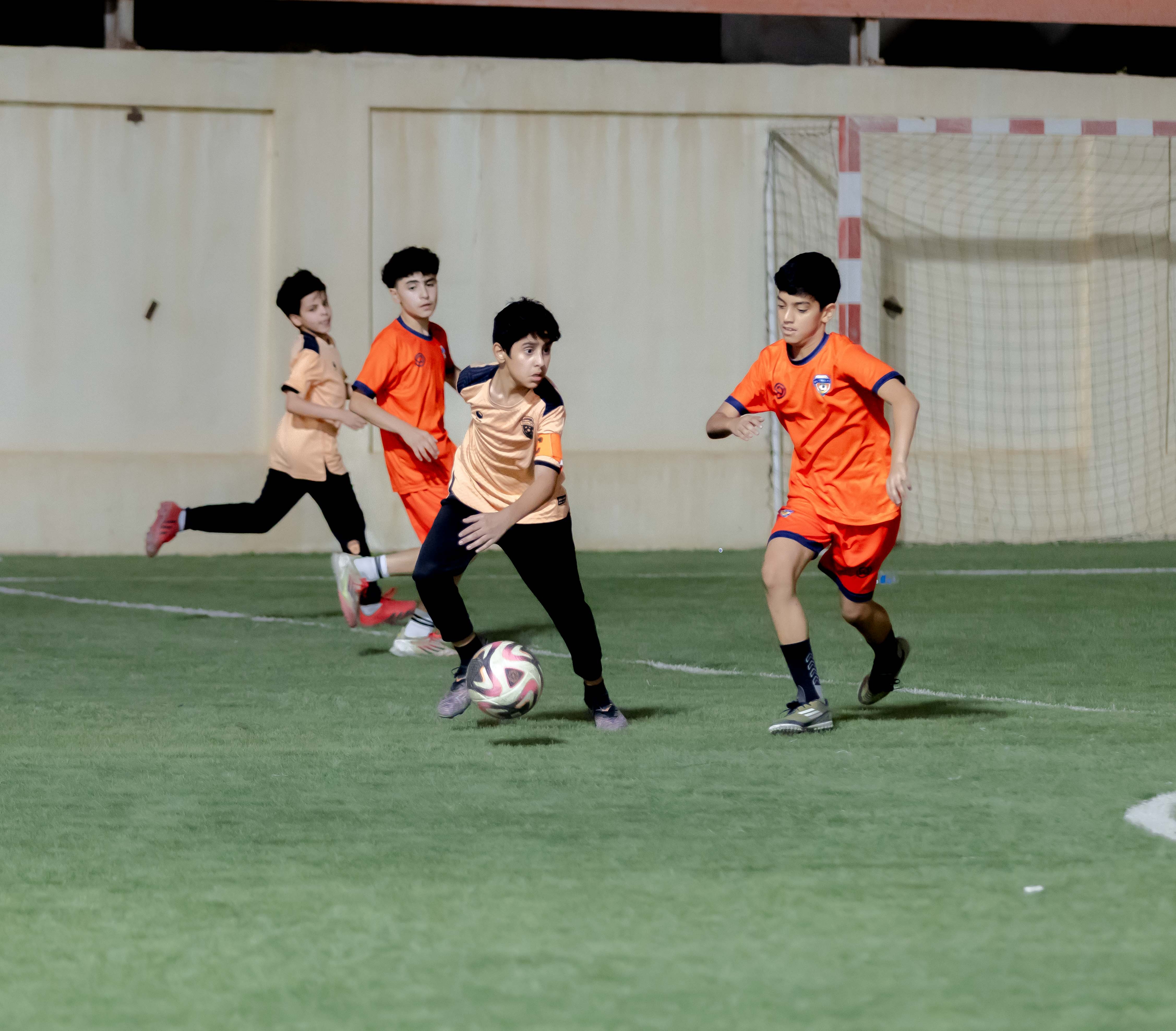 اكاديمية الفيحاء تقيم مناورة ودية