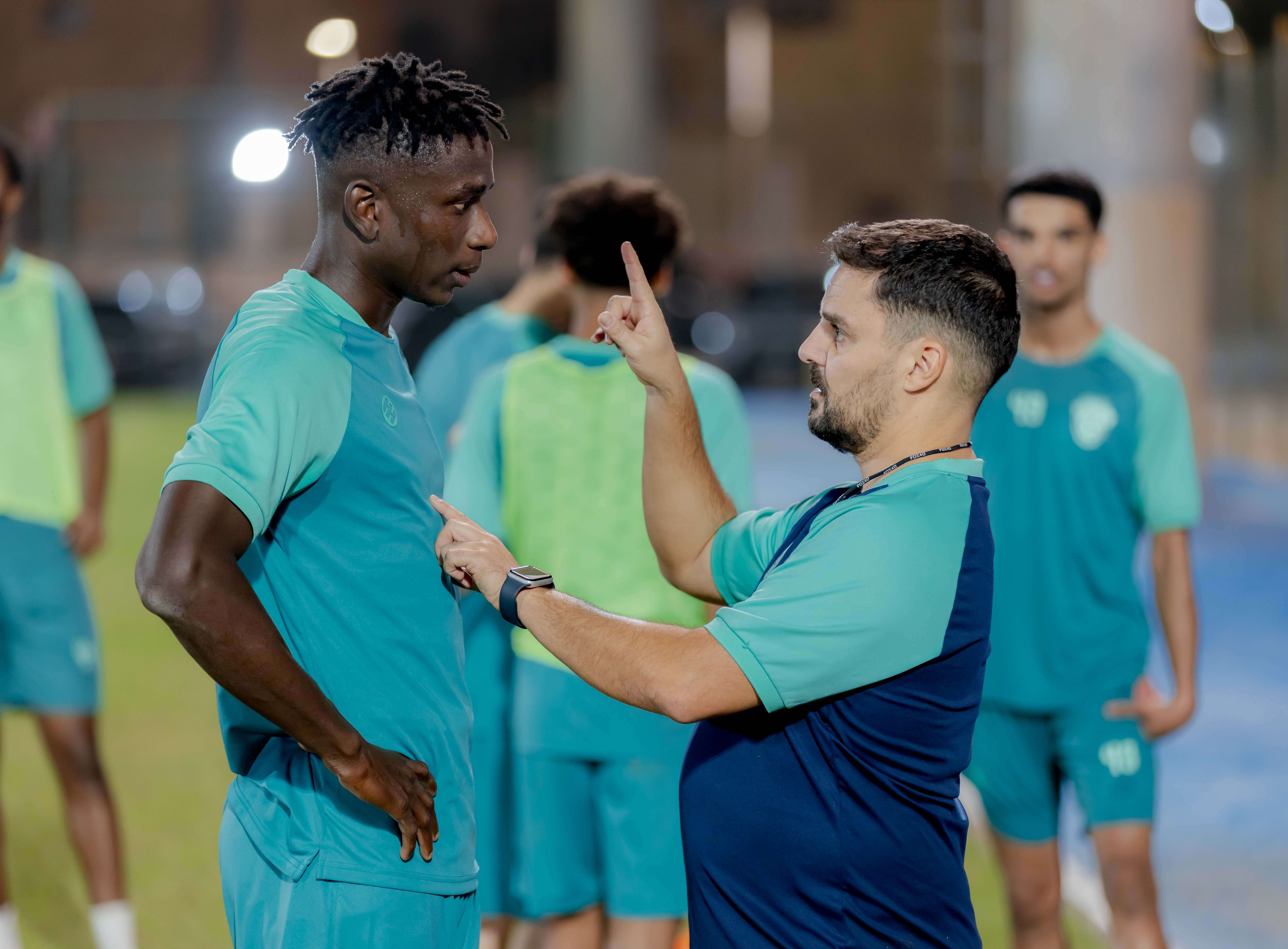 الفيحاء تحت 21 عامًا يُجري تمرينه الرئيس استعدادًا لملاقاة الفتح .