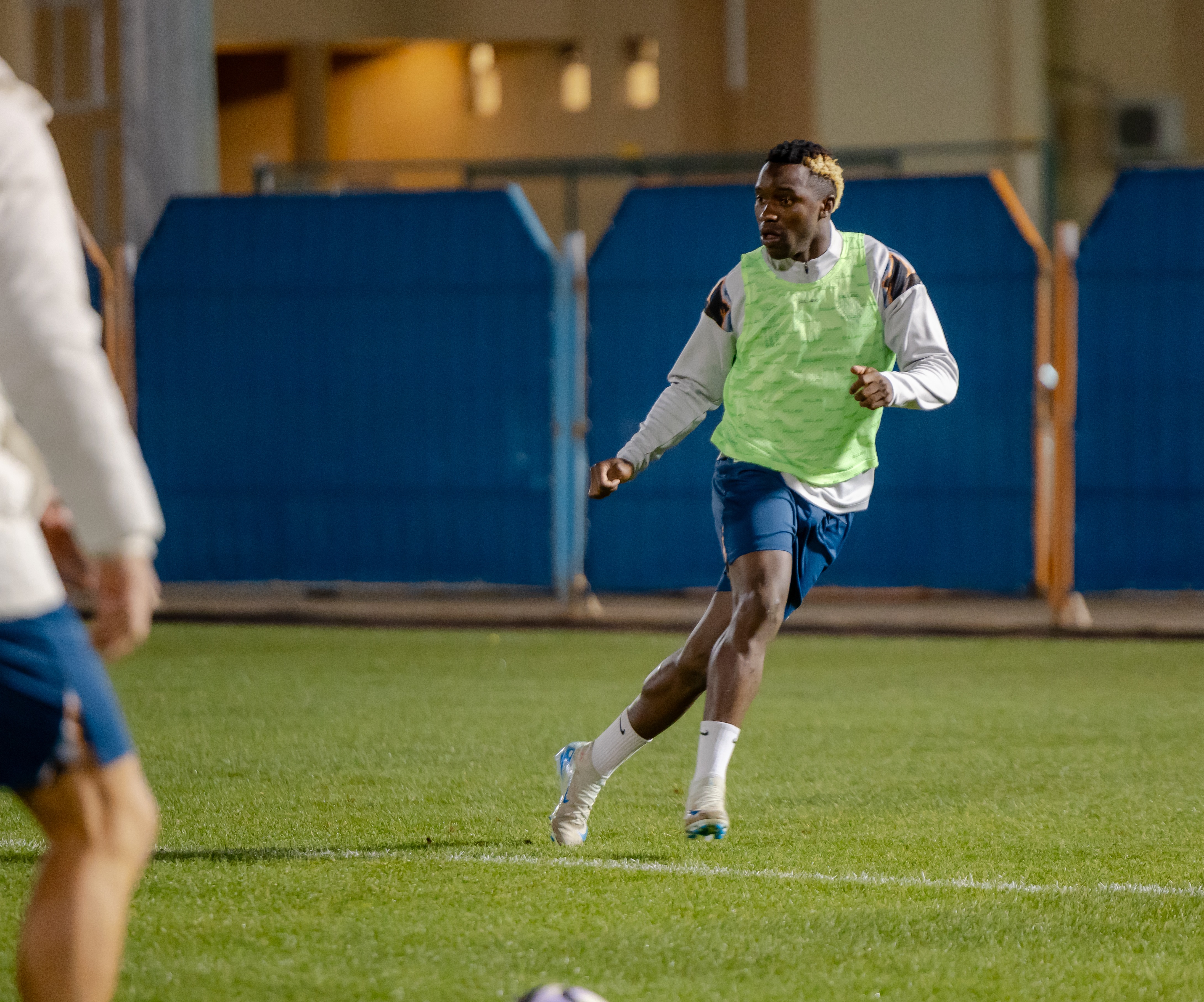 الفيحاء يواصل تحضيراته اليومية على ملعب معالي الشيخ عبدالعزيز التويجري