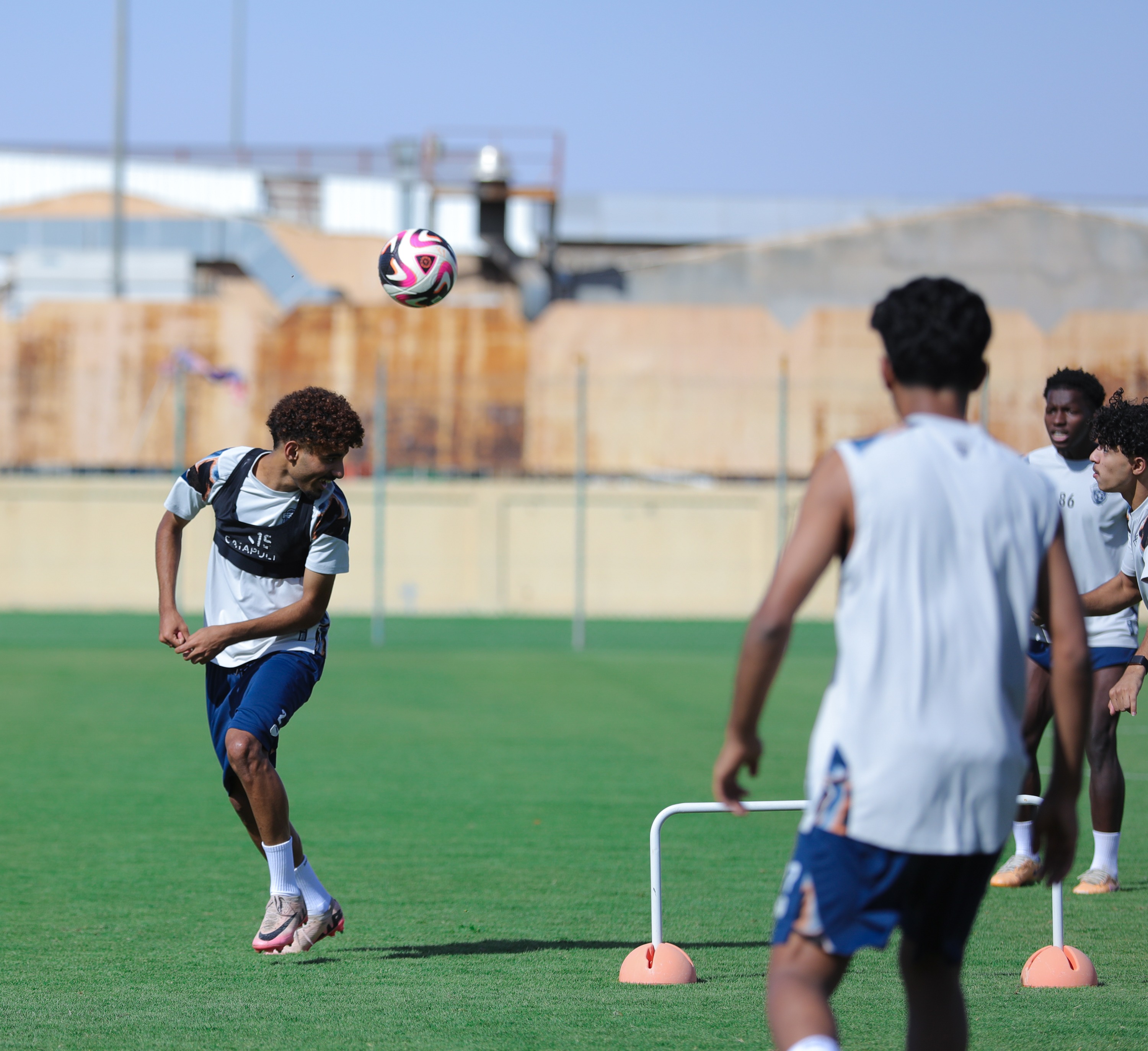 الفيحاء ينهي استعداداته لمواجهة الرياض في افتتاح دوري جوّي للنخبة تحت 21 عام