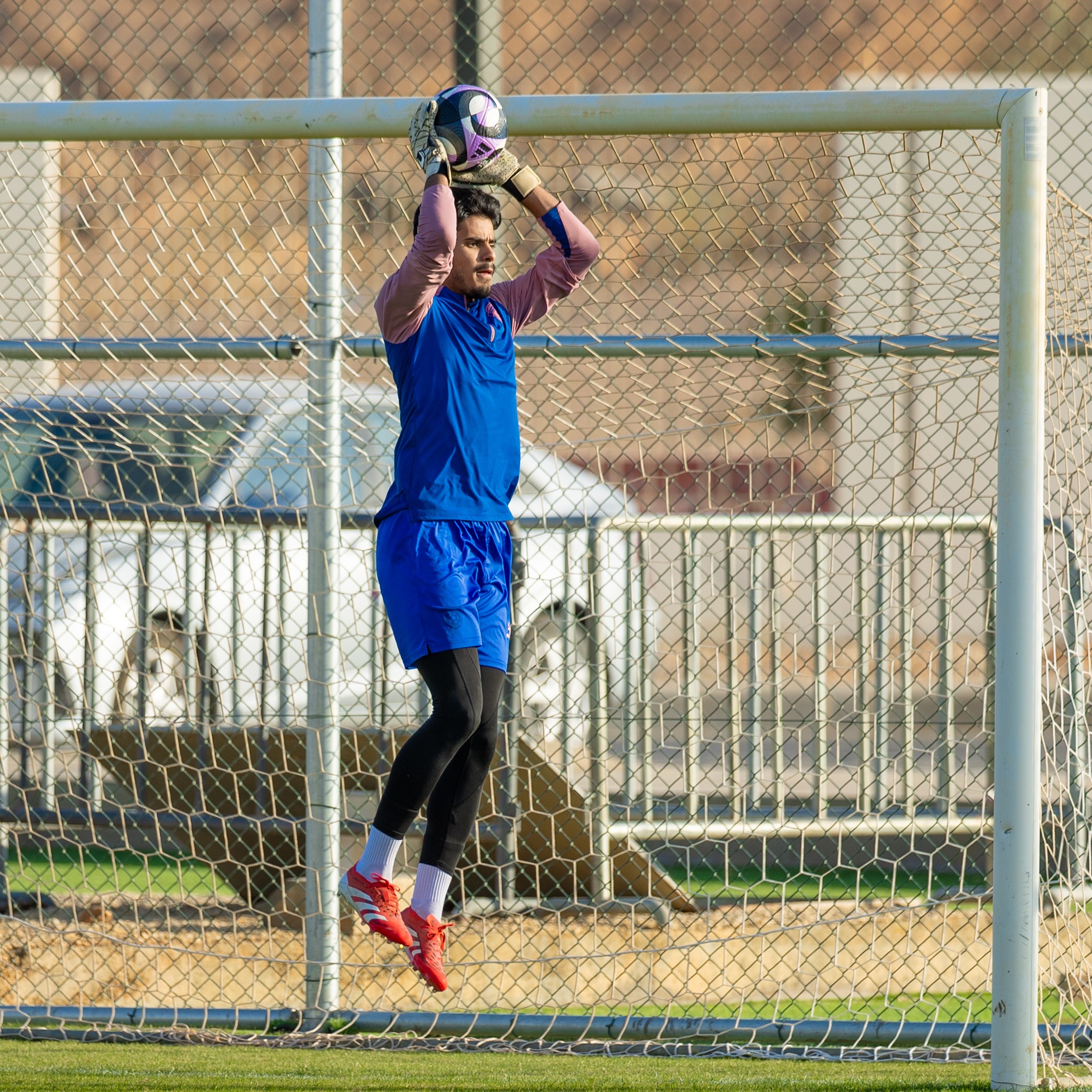 الفيحاء يجري مرانه الرئيس استعداداً لمواجهة الإتفاق