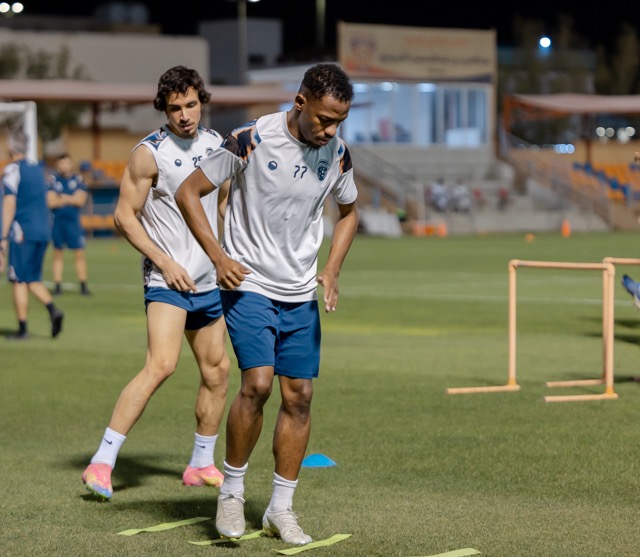 الفيحاء يواصل استعداداته لمواجهة الفتح بحصة تدريبية تكتيكية