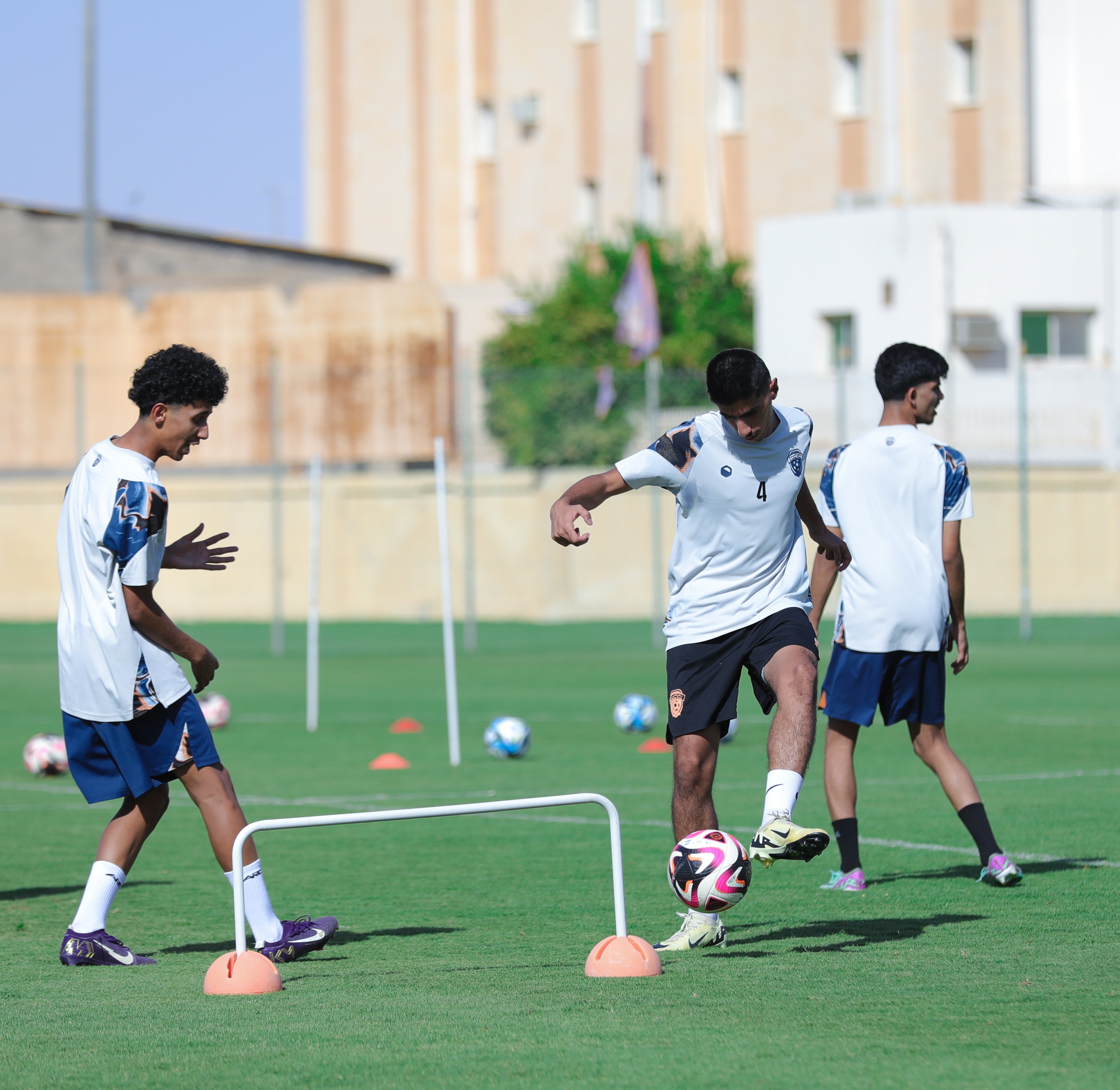 الفيحاء ينهي استعداداته لمواجهة الرياض في افتتاح دوري جوّي للنخبة تحت 21 عام