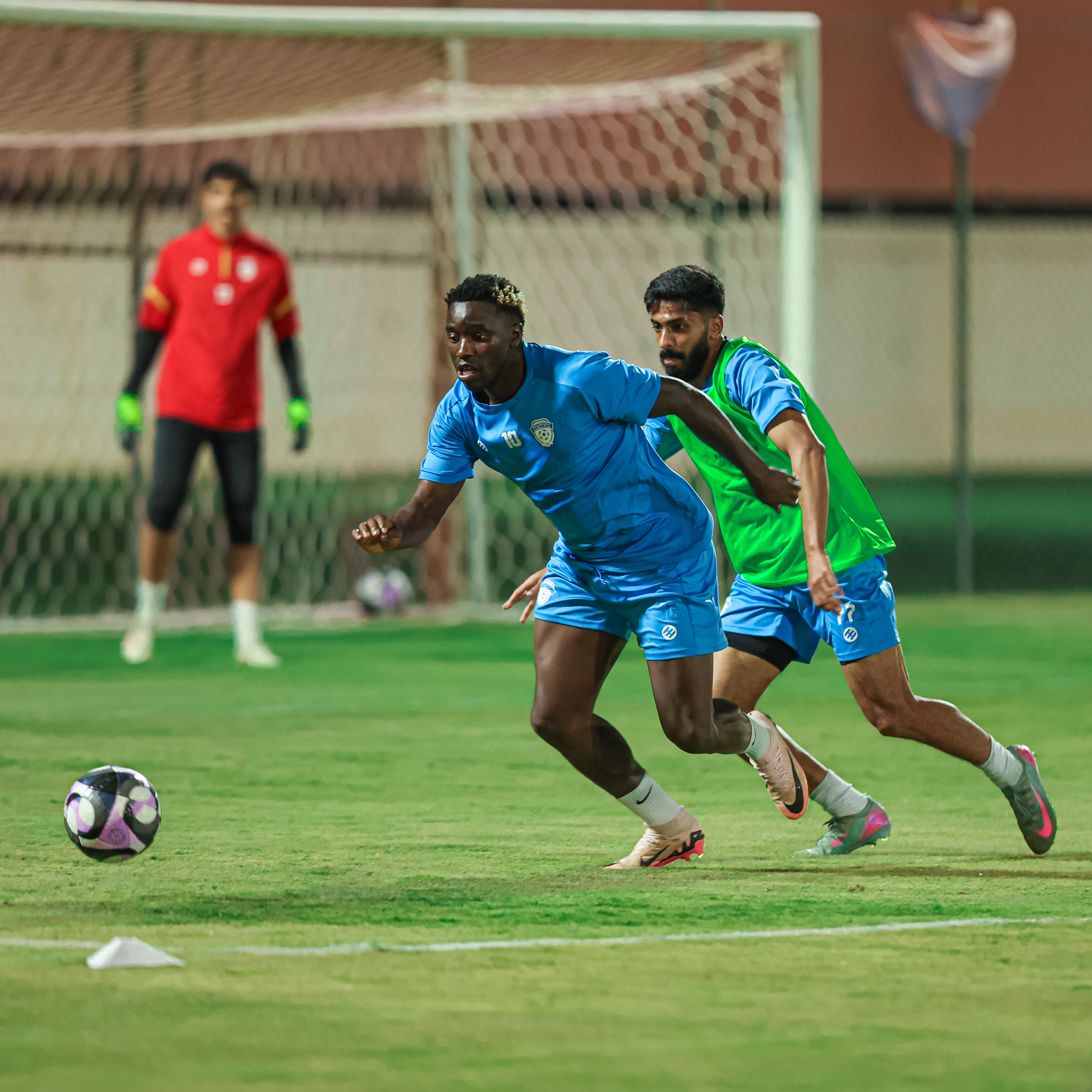 الفيحاء يستأنف تحضيراته في المجمعة