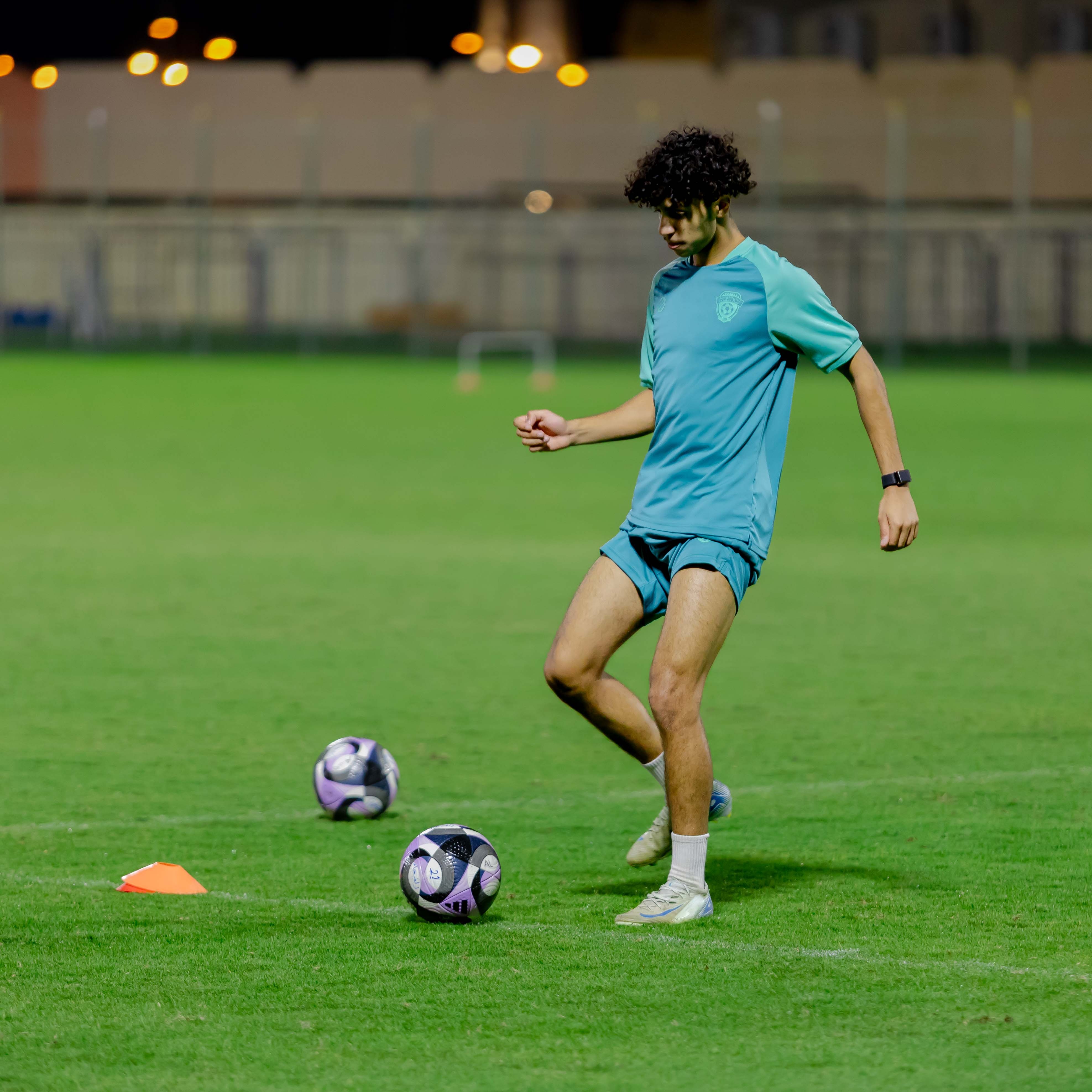 الفيحاء تحت 21 عامًا يُجري تمرينه الرئيس استعدادًا لملاقاة القادسية .