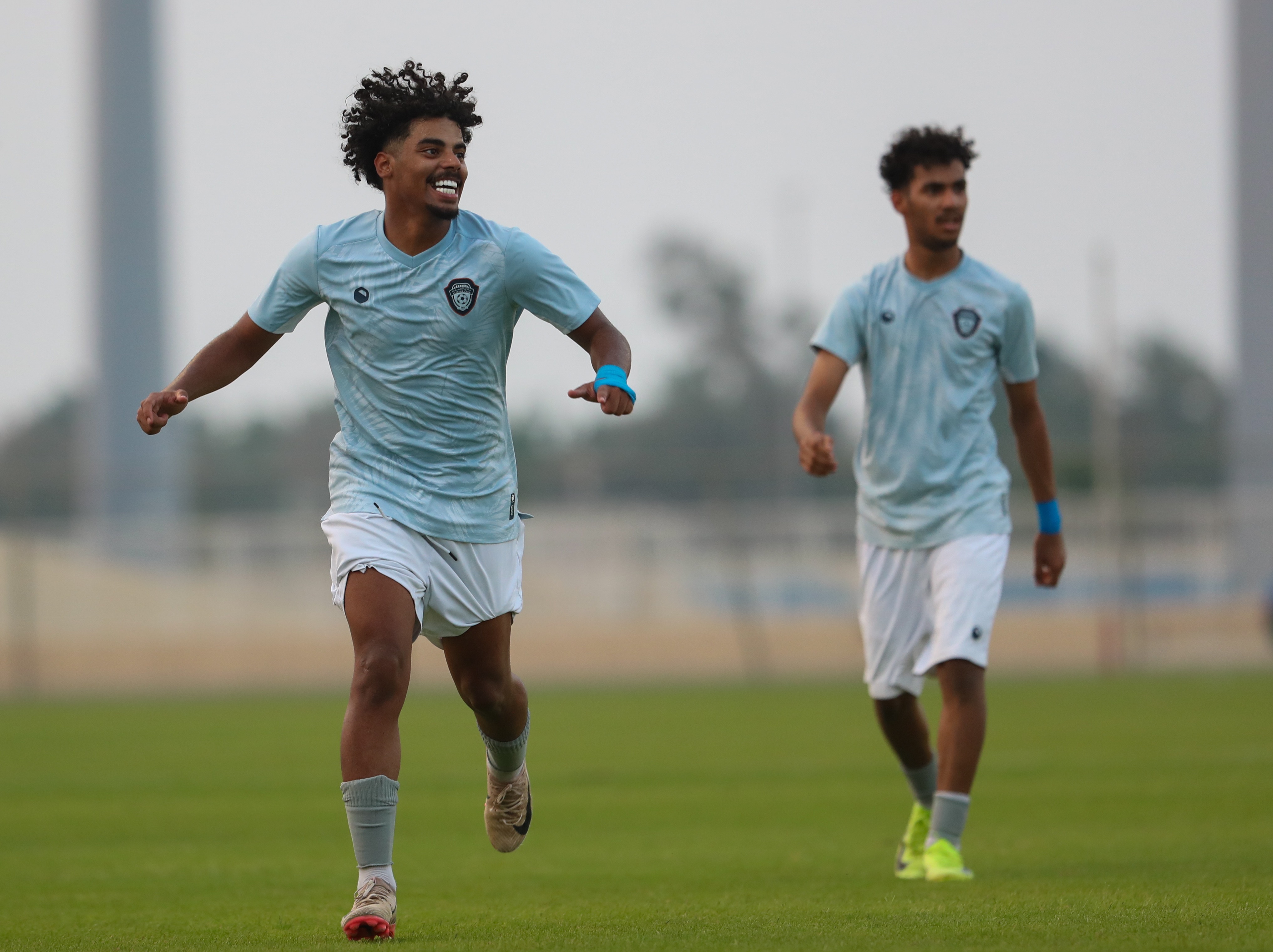 الفيحاء‬⁩ تحت 18 سنة يكسب لقاء نظيرة نادي الجيل بستة أهداف .