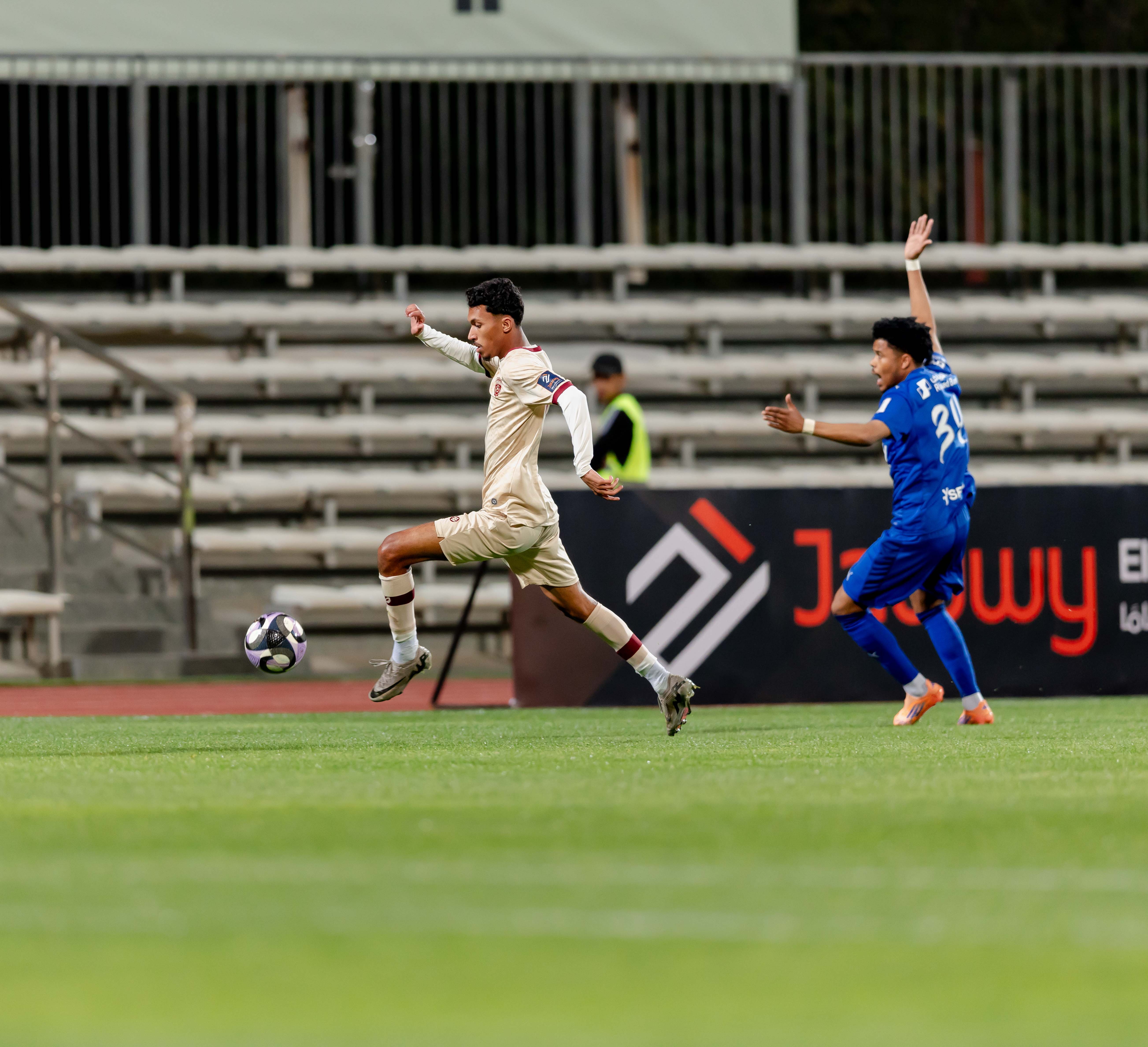 الفيحاء تحت 21 عامًا يخسر لقاء نظيره الهلال ضمن الجولة الثالثة عشر من دوري جوي للنخبة U21 .