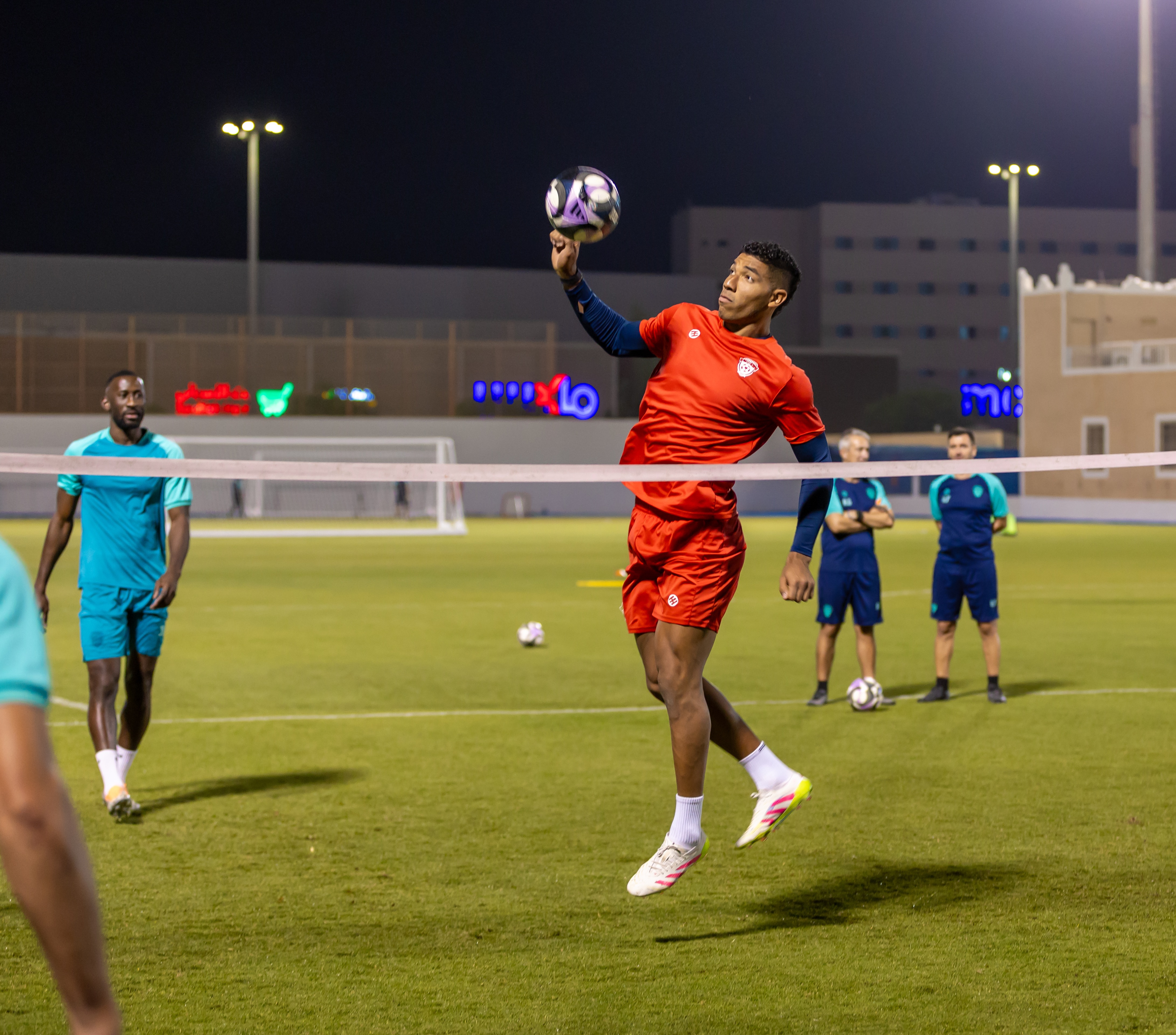 الفيحاء يستأنف تدريباته استعدادًا لمواجهة التعاون