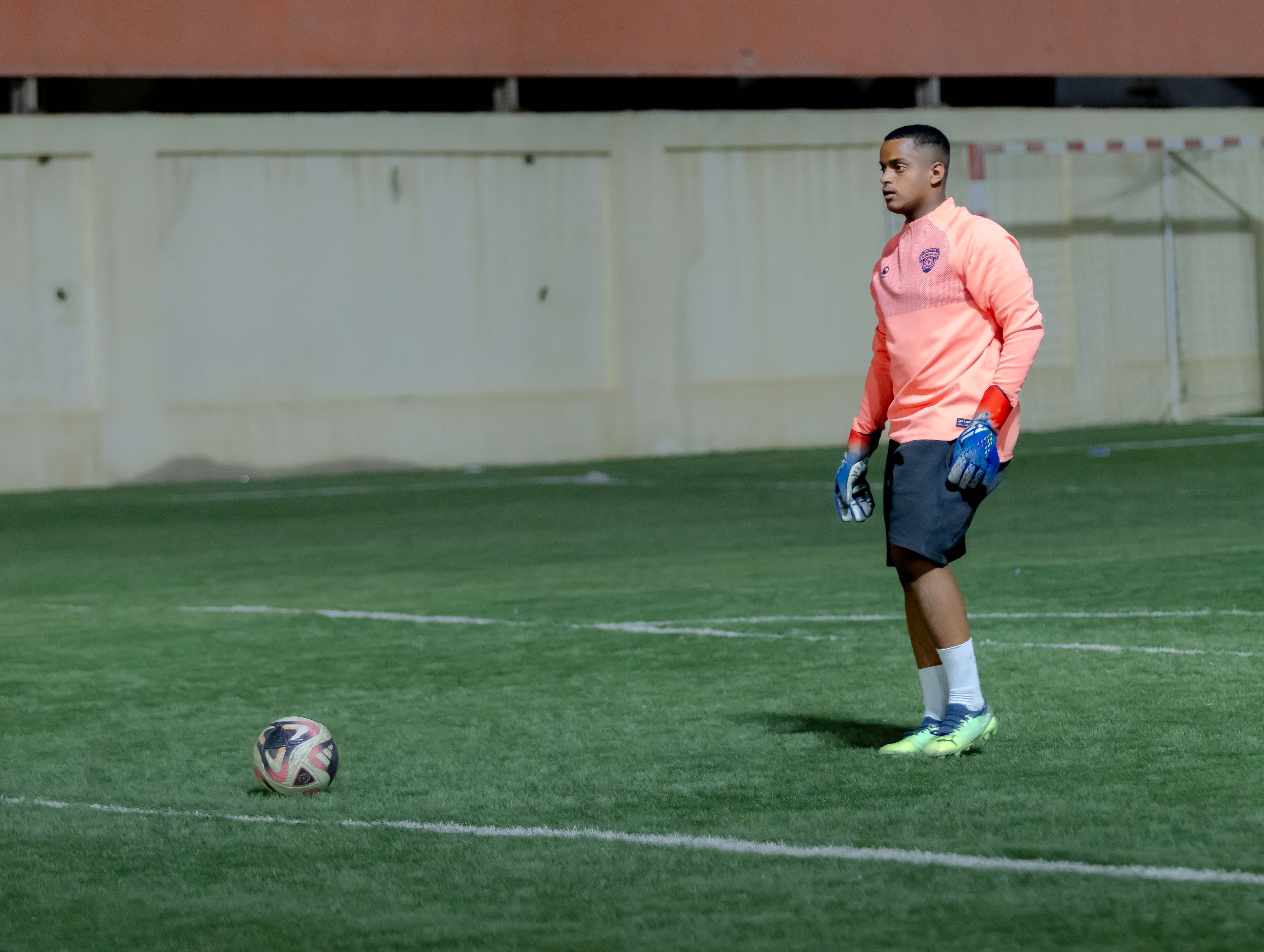 اكاديمية الفيحاء تقيم مناورة ودية