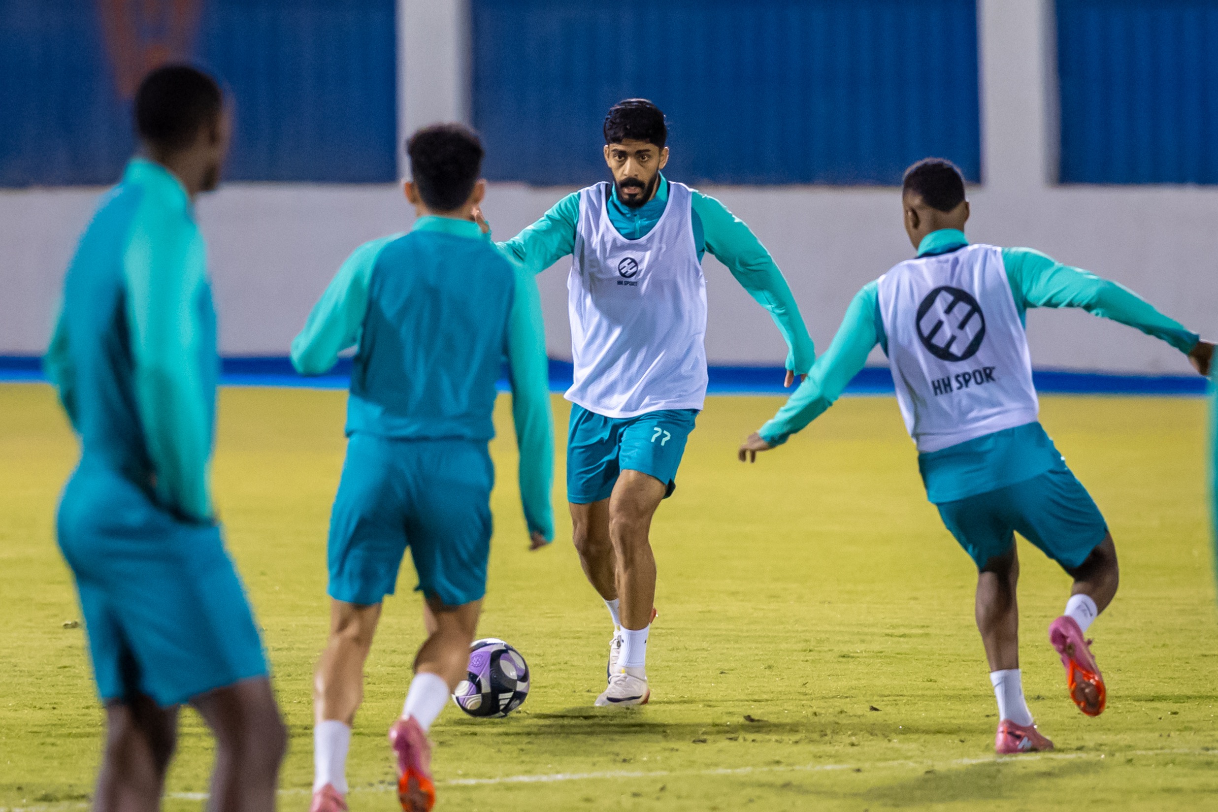 الفيحاء يواصل تدريباته اليومية بحصة مسائية في المجمعة