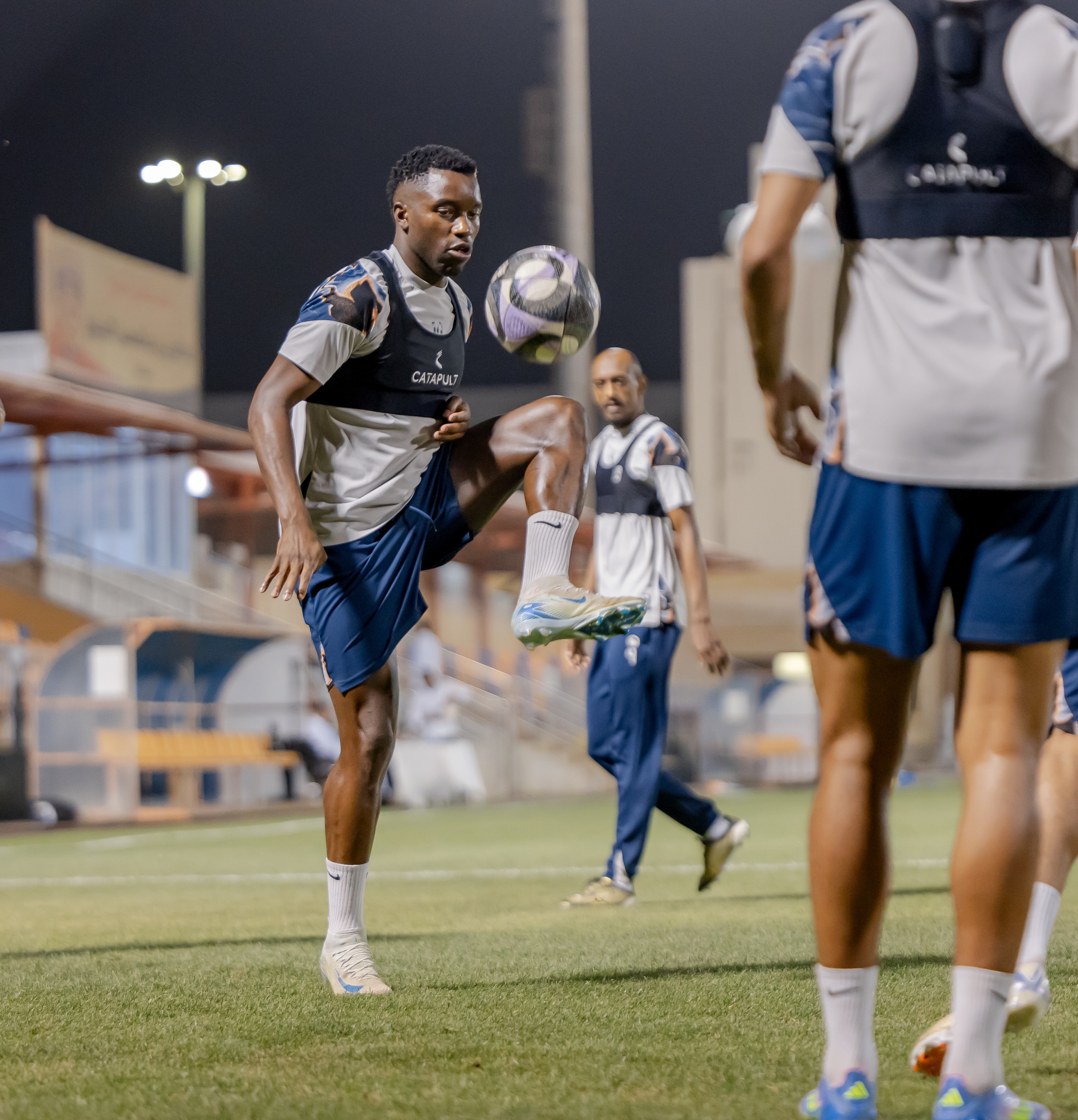 الفيحاء يستأنف تدريباته مساء اليوم الأحد بمقر النادي