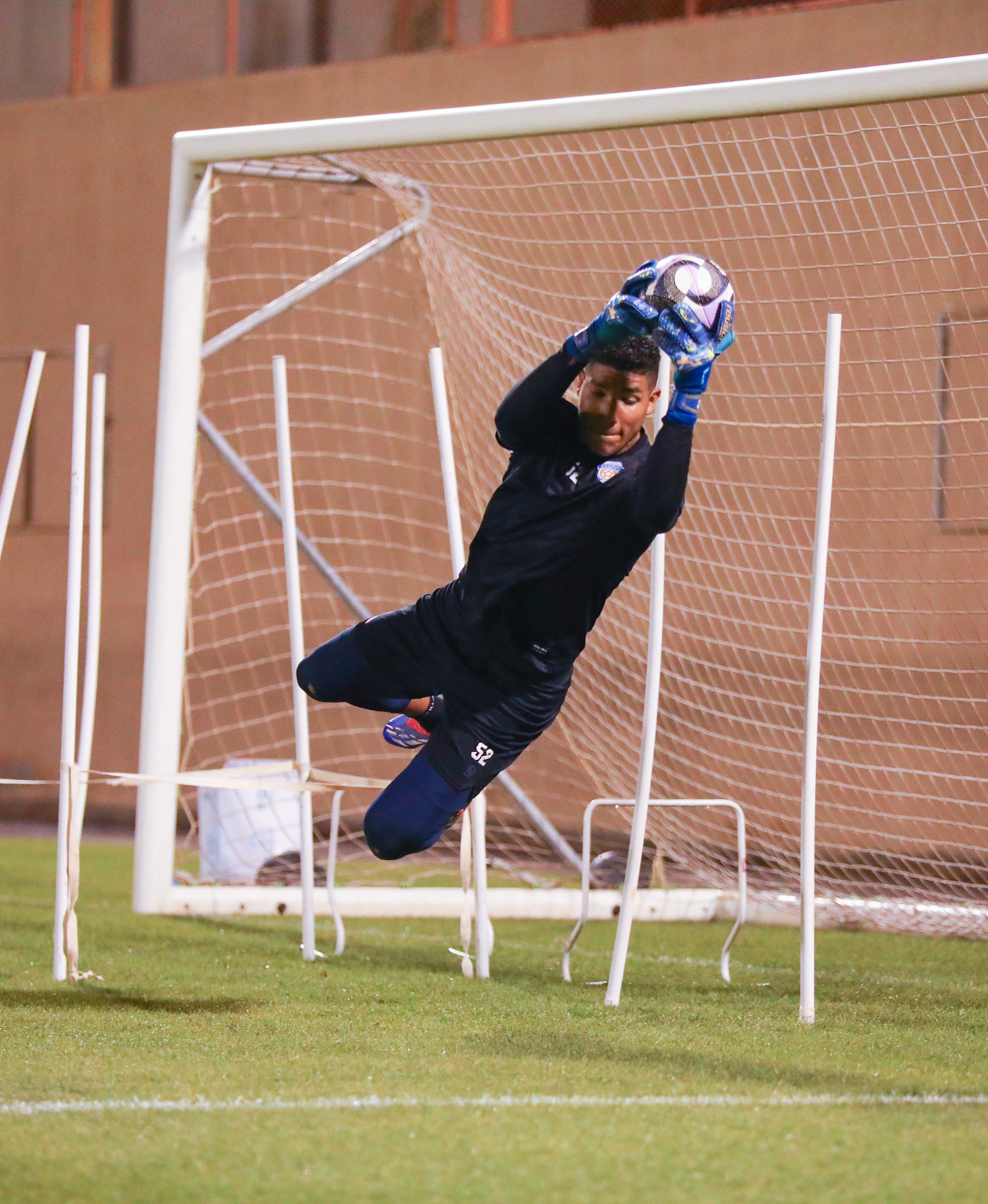 الفيحاء يواصل استعداداته لمواجهة الفتح ضمن الجولة 26 من دوري روشن السعودي