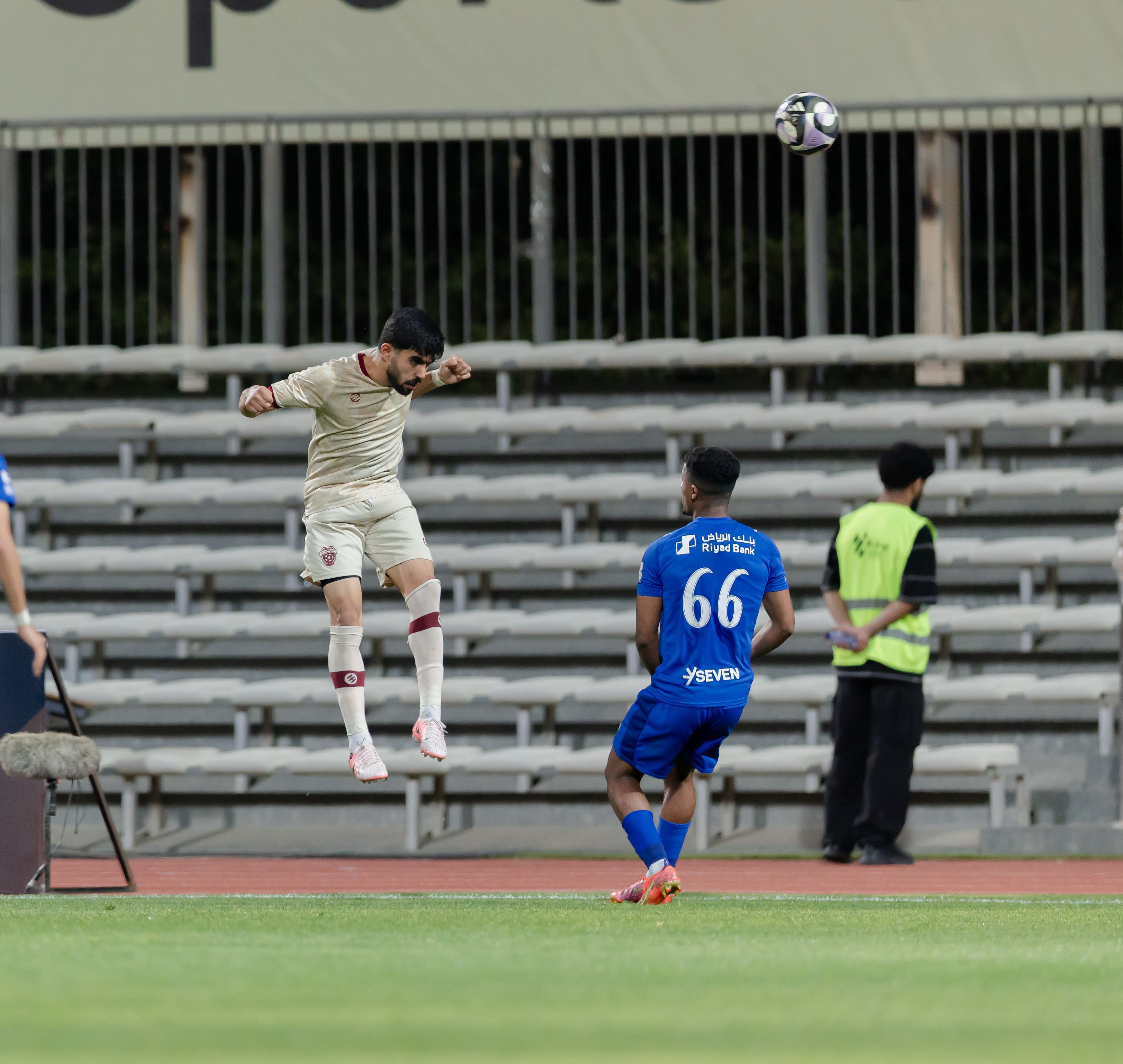 الفيحاء تحت 21 عامًا يخسر لقاء نظيره الهلال ضمن الجولة الثالثة عشر من دوري جوي للنخبة U21 .