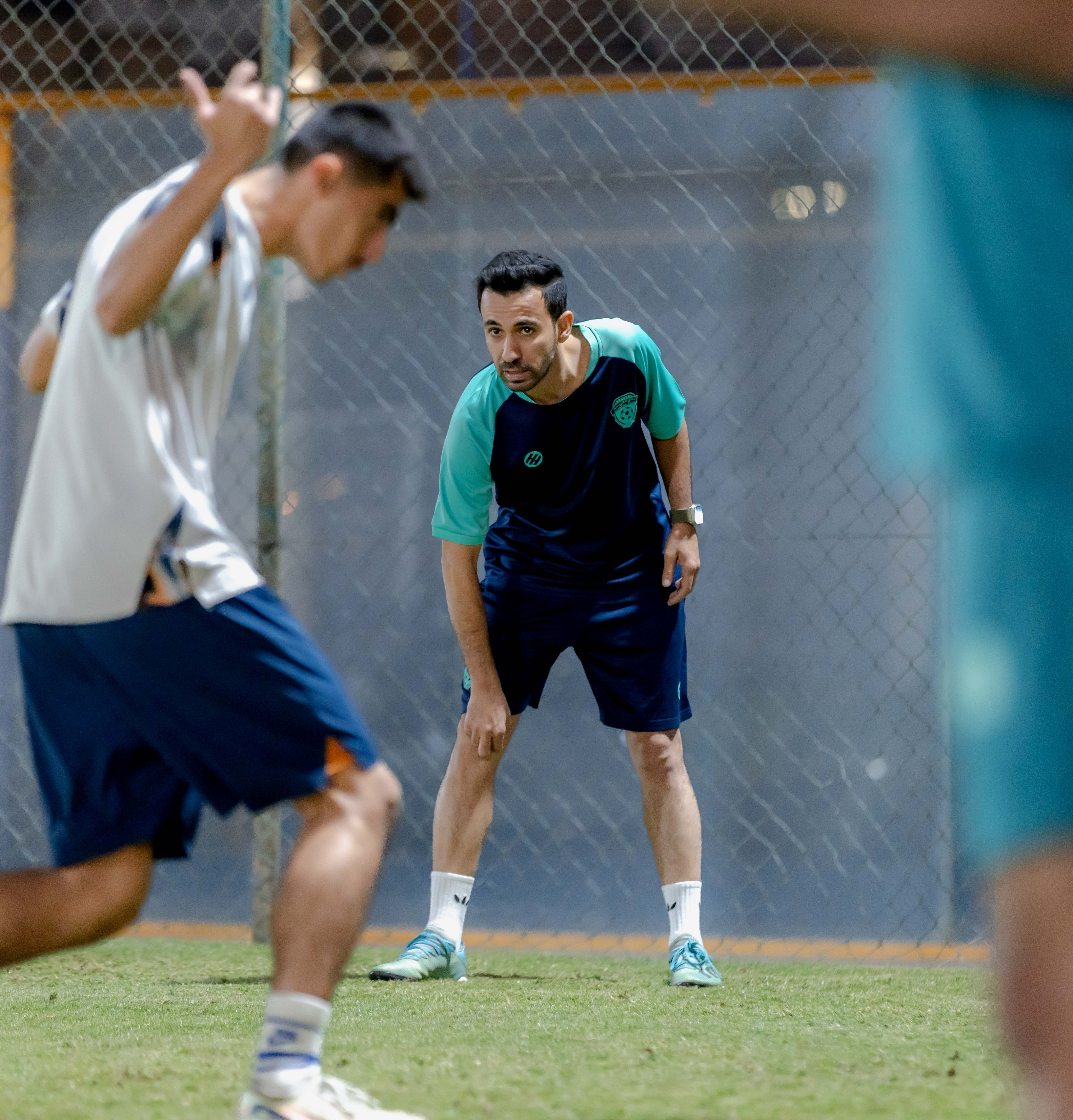الفيحاء تحت 21 عامًا يُجري تمرينه الرئيس استعدادًا لملاقاة الفتح .