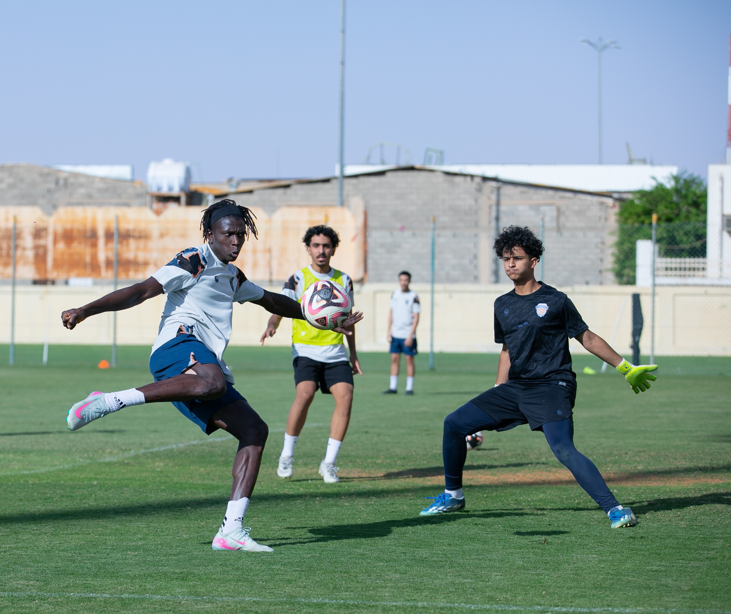 الفيحاء تحت 18 سنة يجري تمرينه الرئيس لمواجهة نظيره نادي النصر