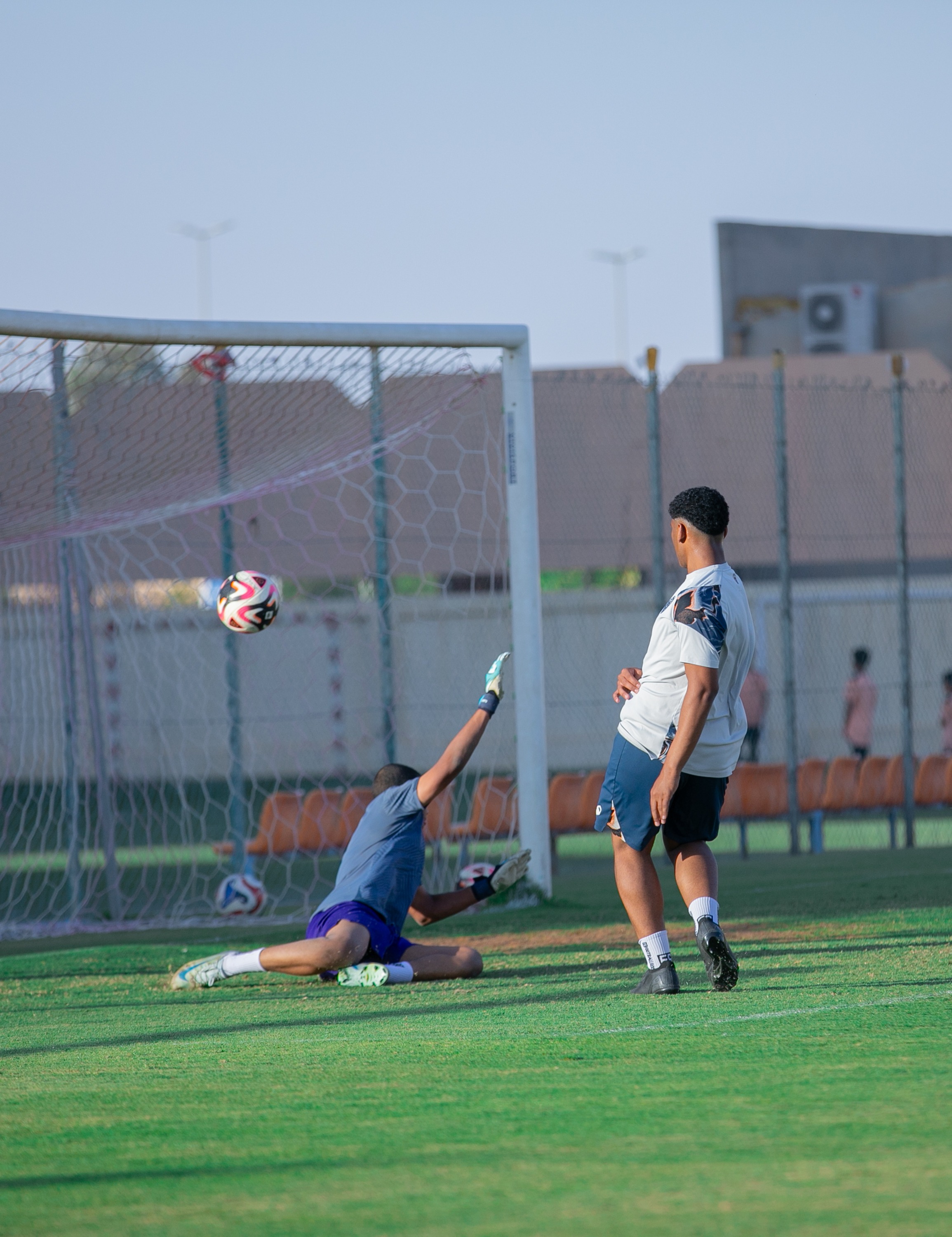 الفيحاء تحت 16 سنة يجري تمرينه الرئيس لمواجهة نظيره نادي أحد