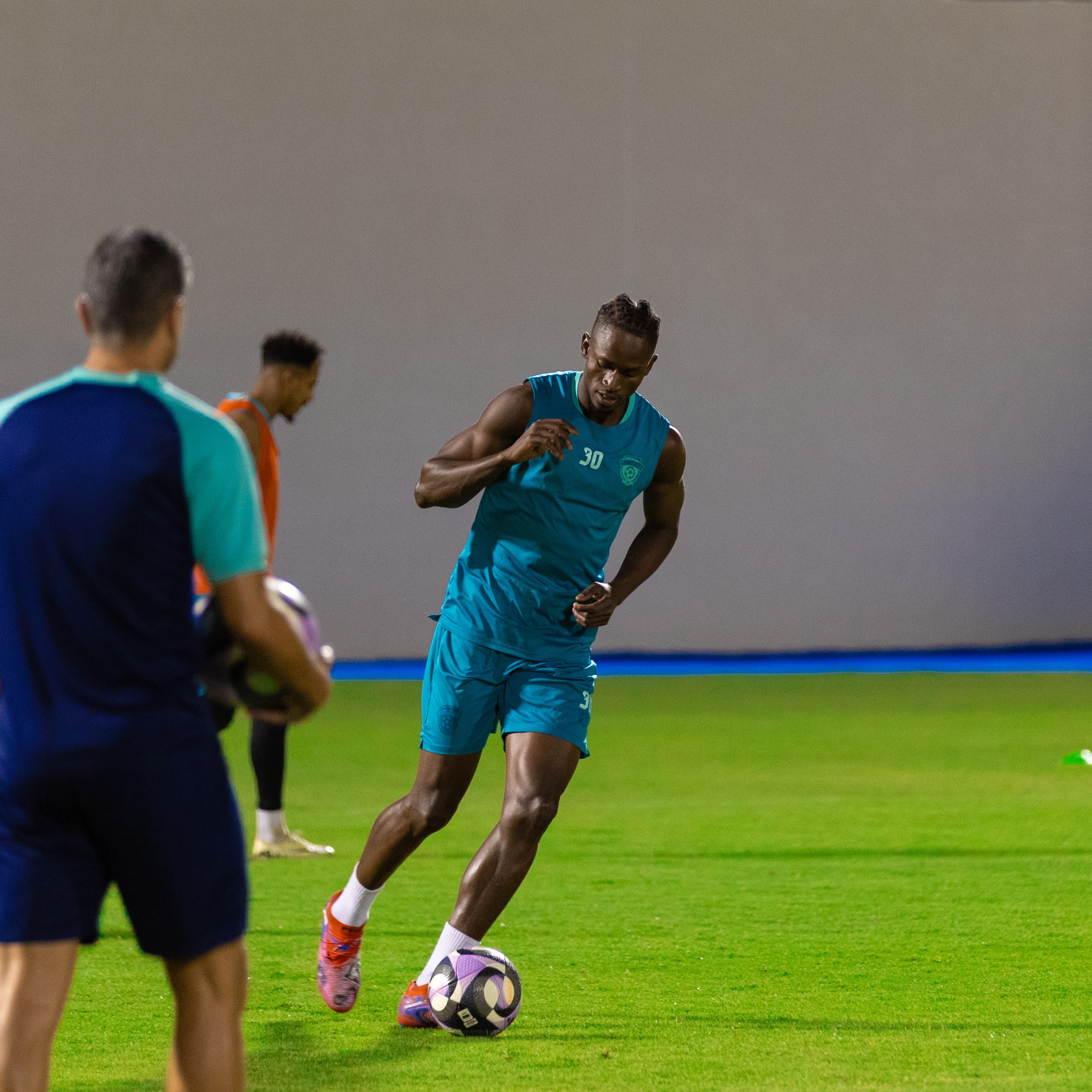 الفيحاء يواصل استعداداته لمواجهة الحزم الودية