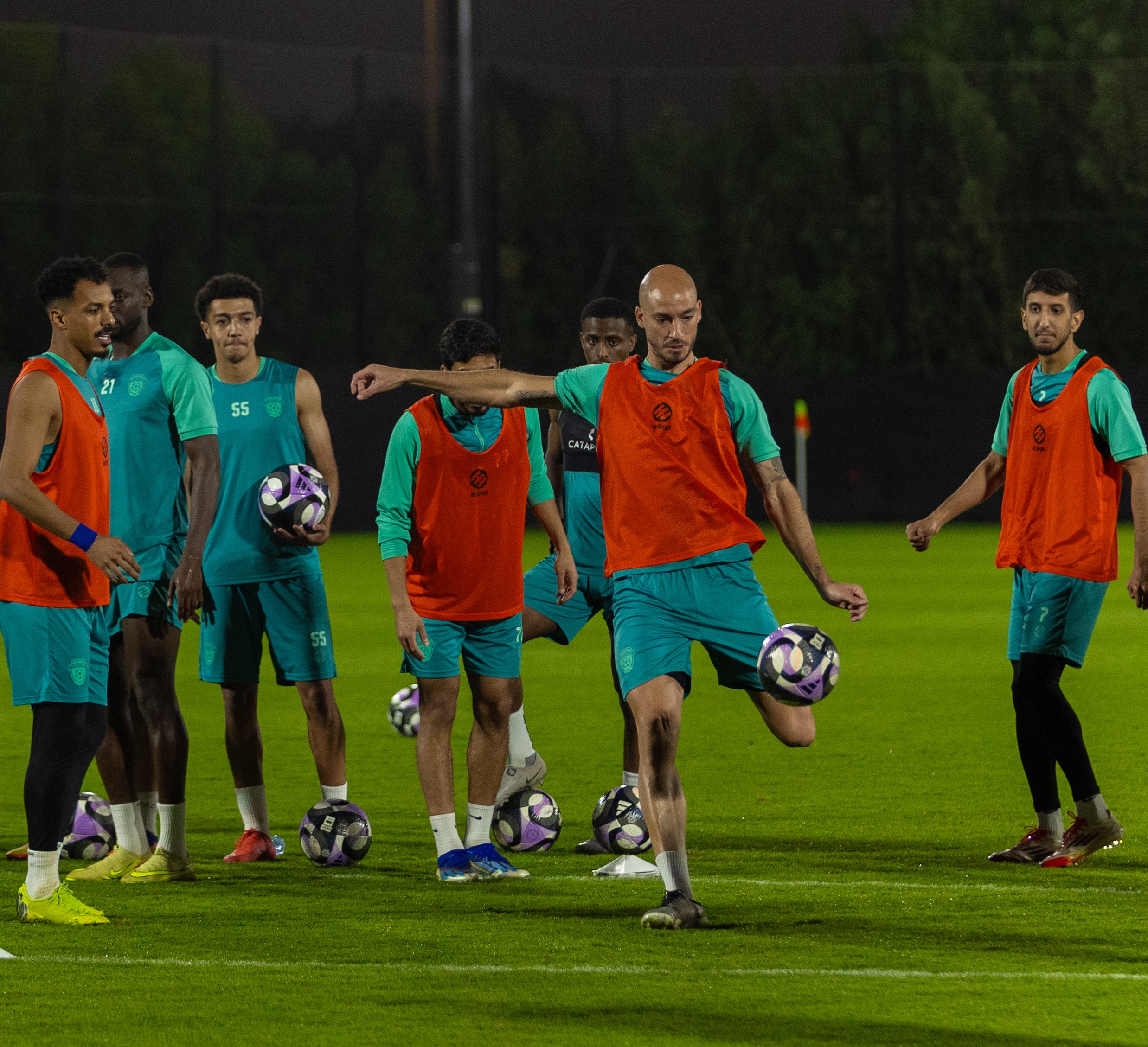 بحصتين صباحية ومسائية، الفيحاء يختتم استعداداته للبطائح الإماراتي