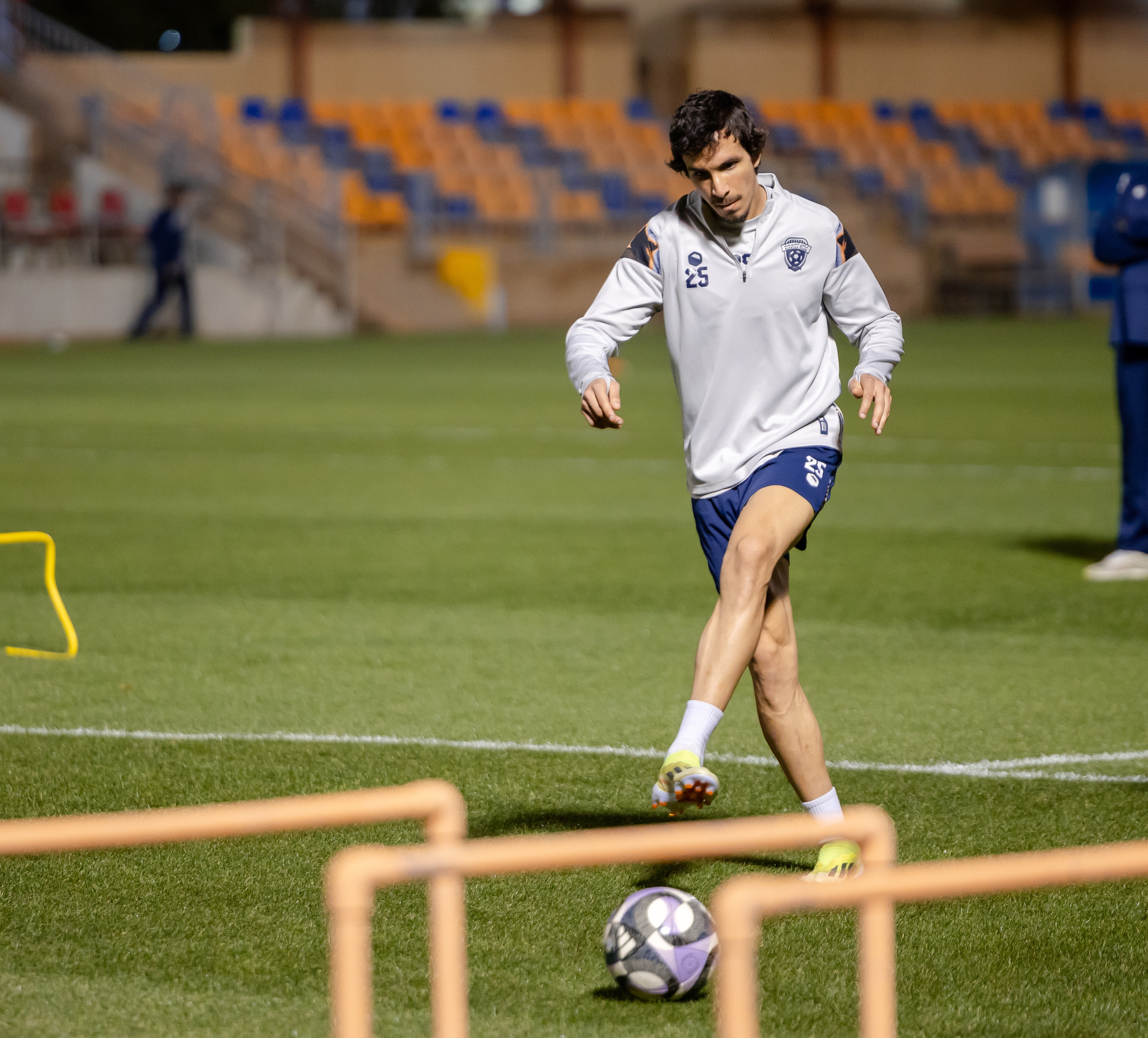 الفيحاء يستأنف تدريباته استعداداً لمواجهة الرياض