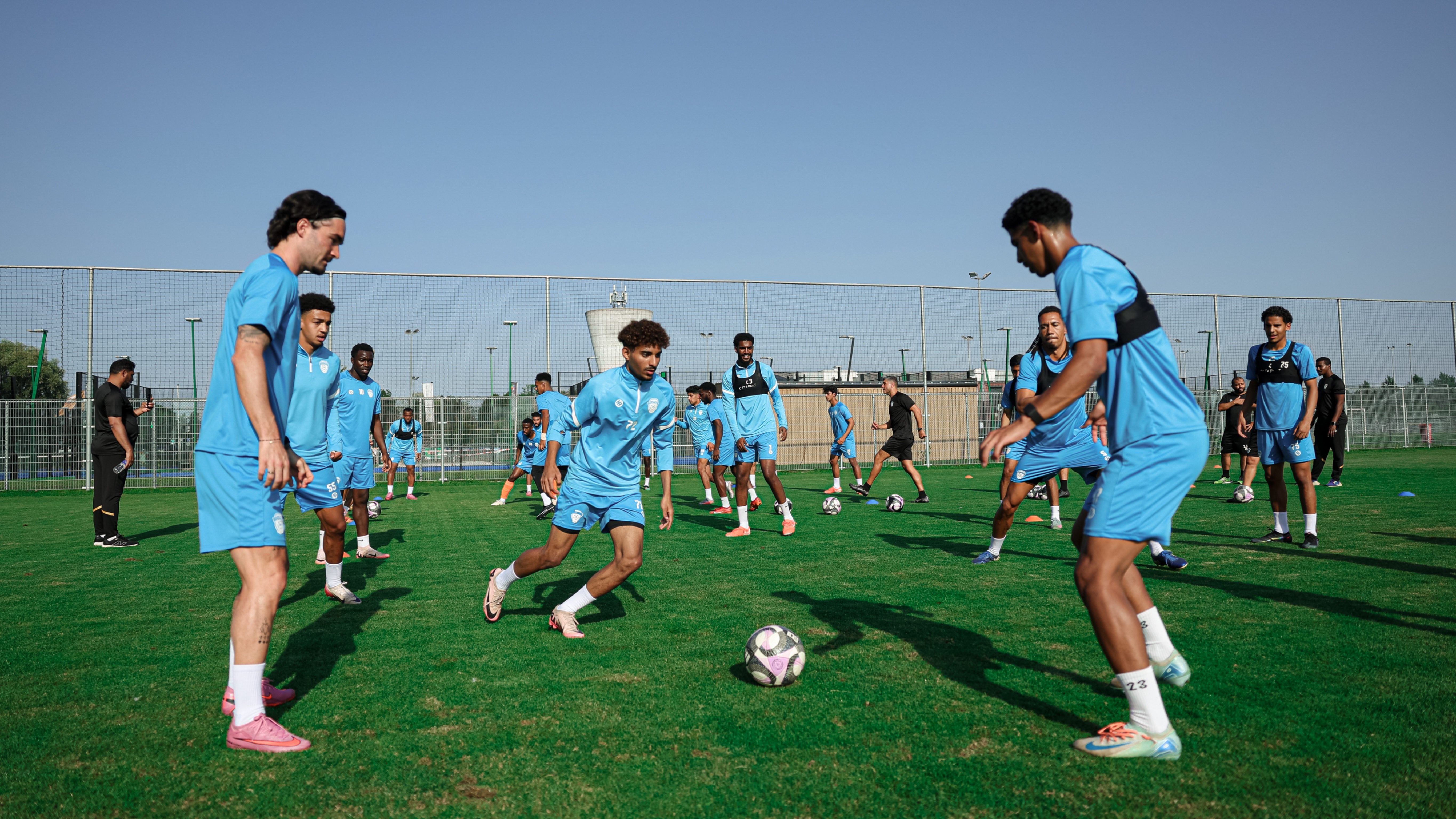 الفيحاء ينهي تحضيراته لمواجهة التعاون غداً الأربعاء في رابع المباريات الودية في معسكر هولندا