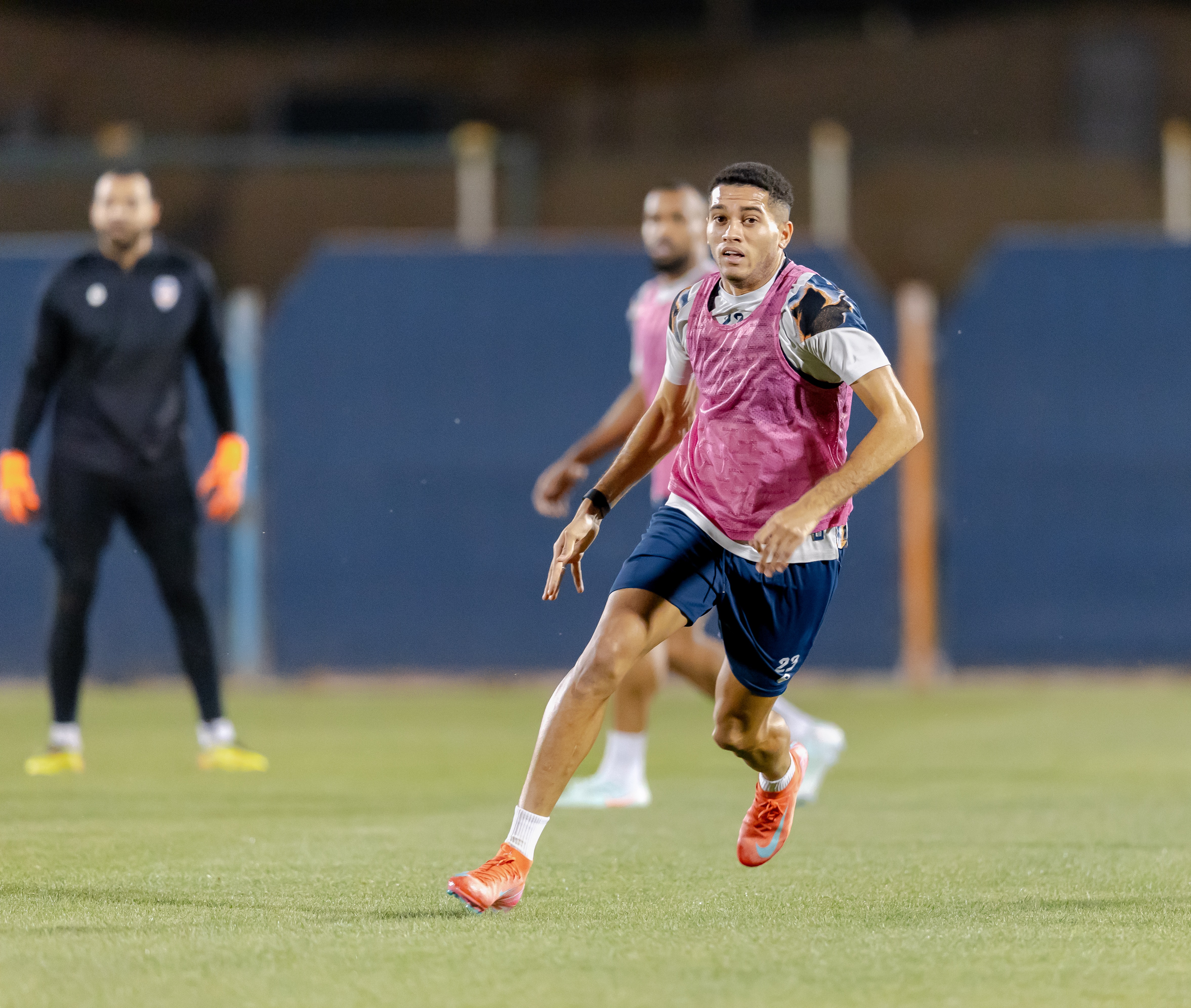 الفيحاء يستأنف تدريباته مساء اليوم الأحد بمقر النادي