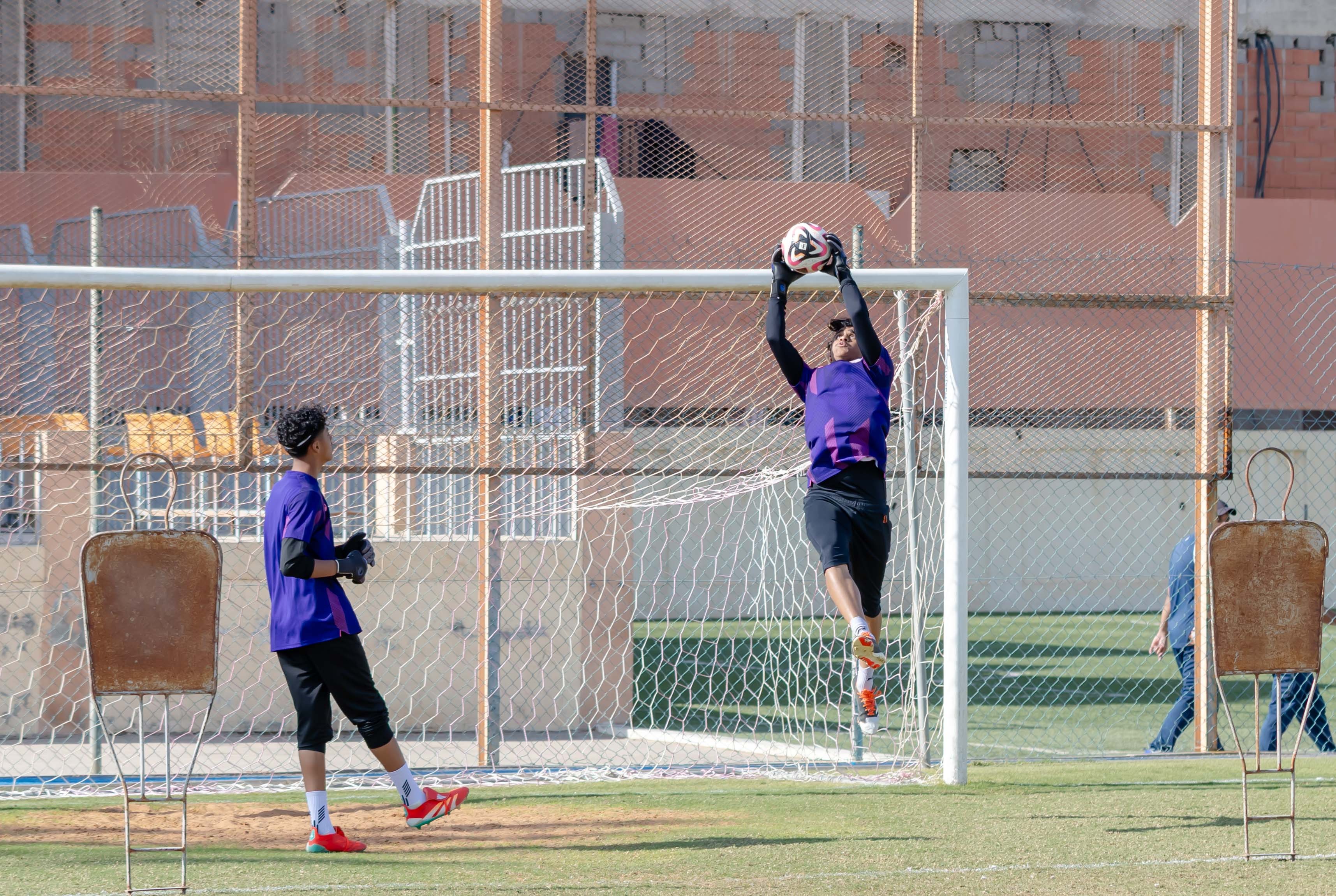 الفيحاء تحت 17 سنة يجري تمرينه الرئيس لمواجهة نظيره نادي القنفذة