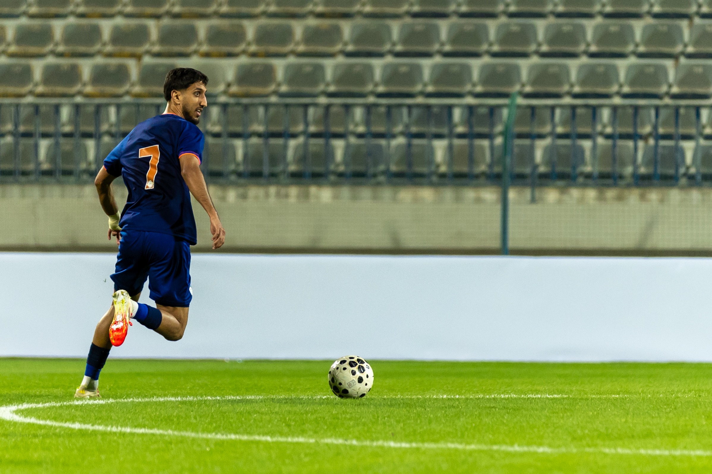 الفيحاء يختتم معسكره الإعدادي بودية شباب الأهلي الإماراتي