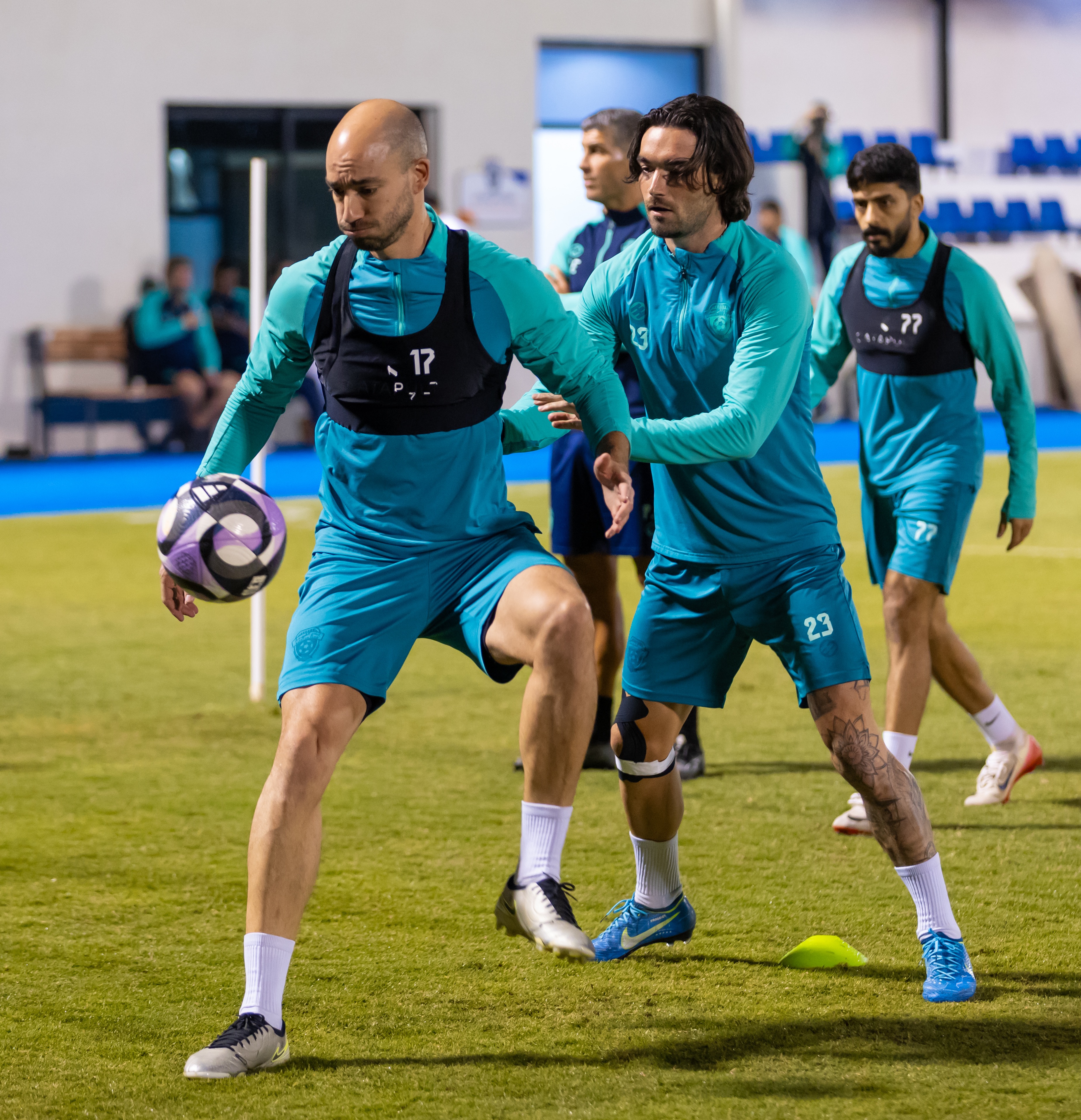 الفيحاء يواصل تدريباته اليومية بحصة مسائية في المجمعة