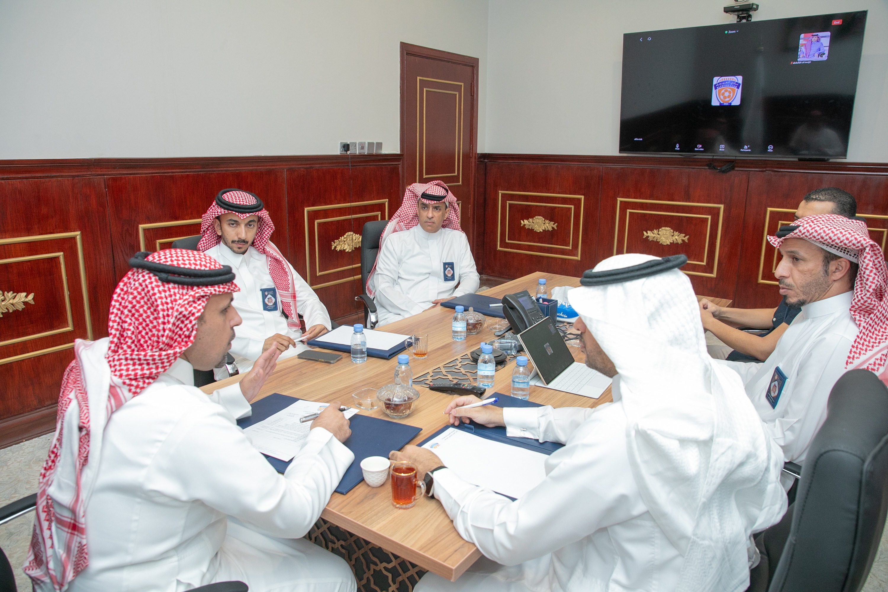 مجلس إدارة النادي يعقد اجتماعه الدوري