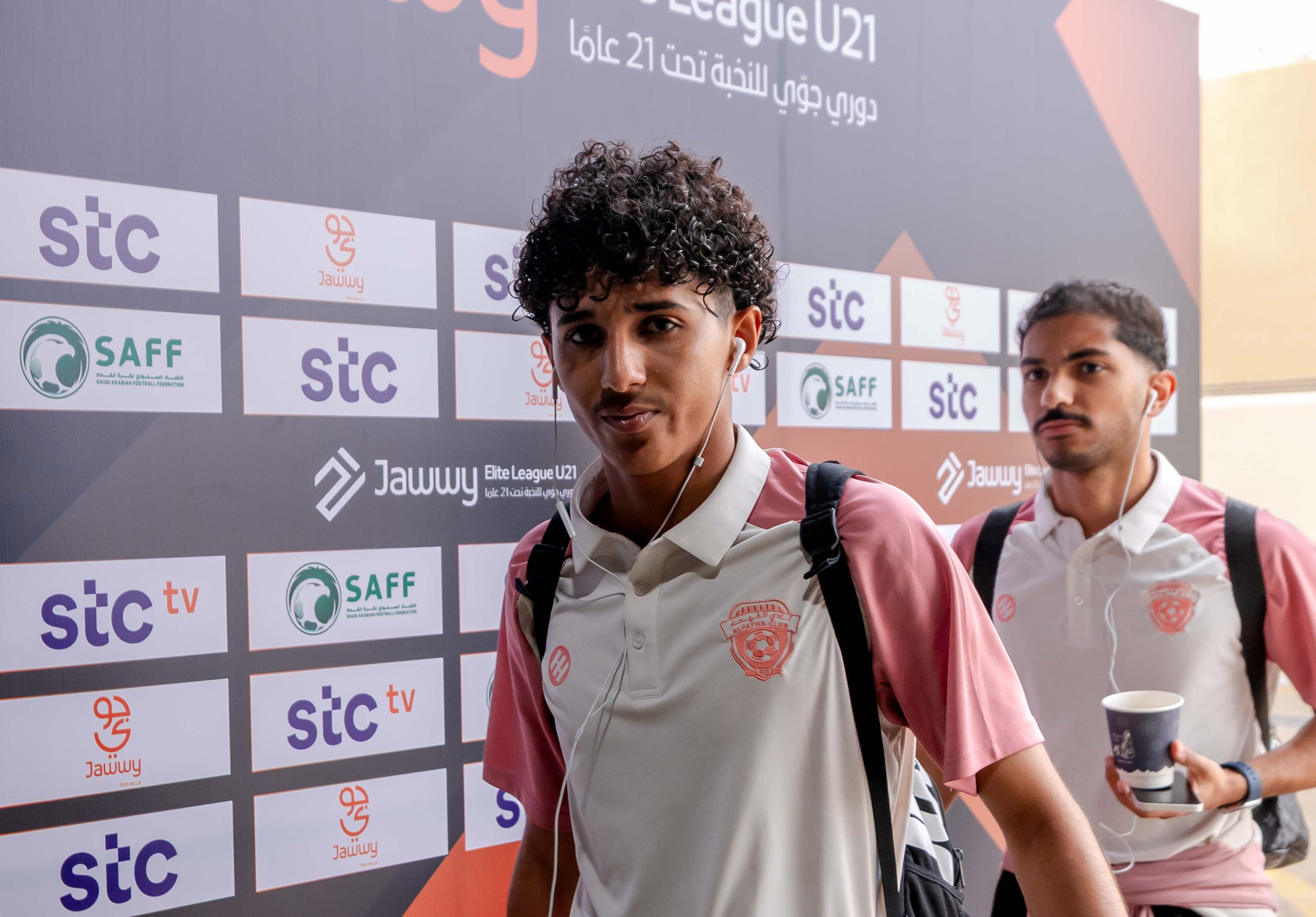 الفيحاء تحت 21 عامًا يخسر لقاء نظيره الهلال ضمن الجولة الثالثة عشر من دوري جوي للنخبة U21 .