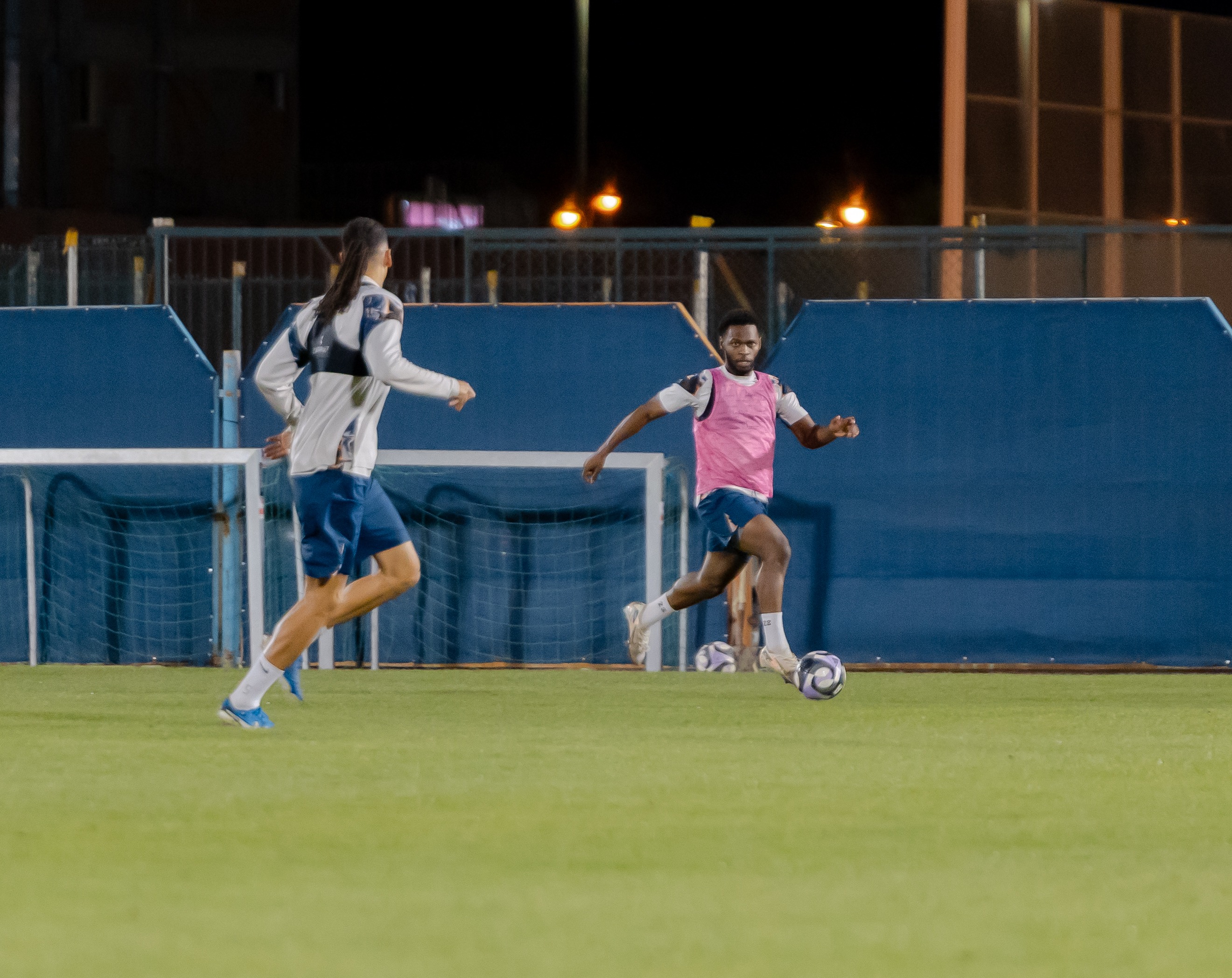 الفيحاء يواصل استعداداته بمناورة رسمية