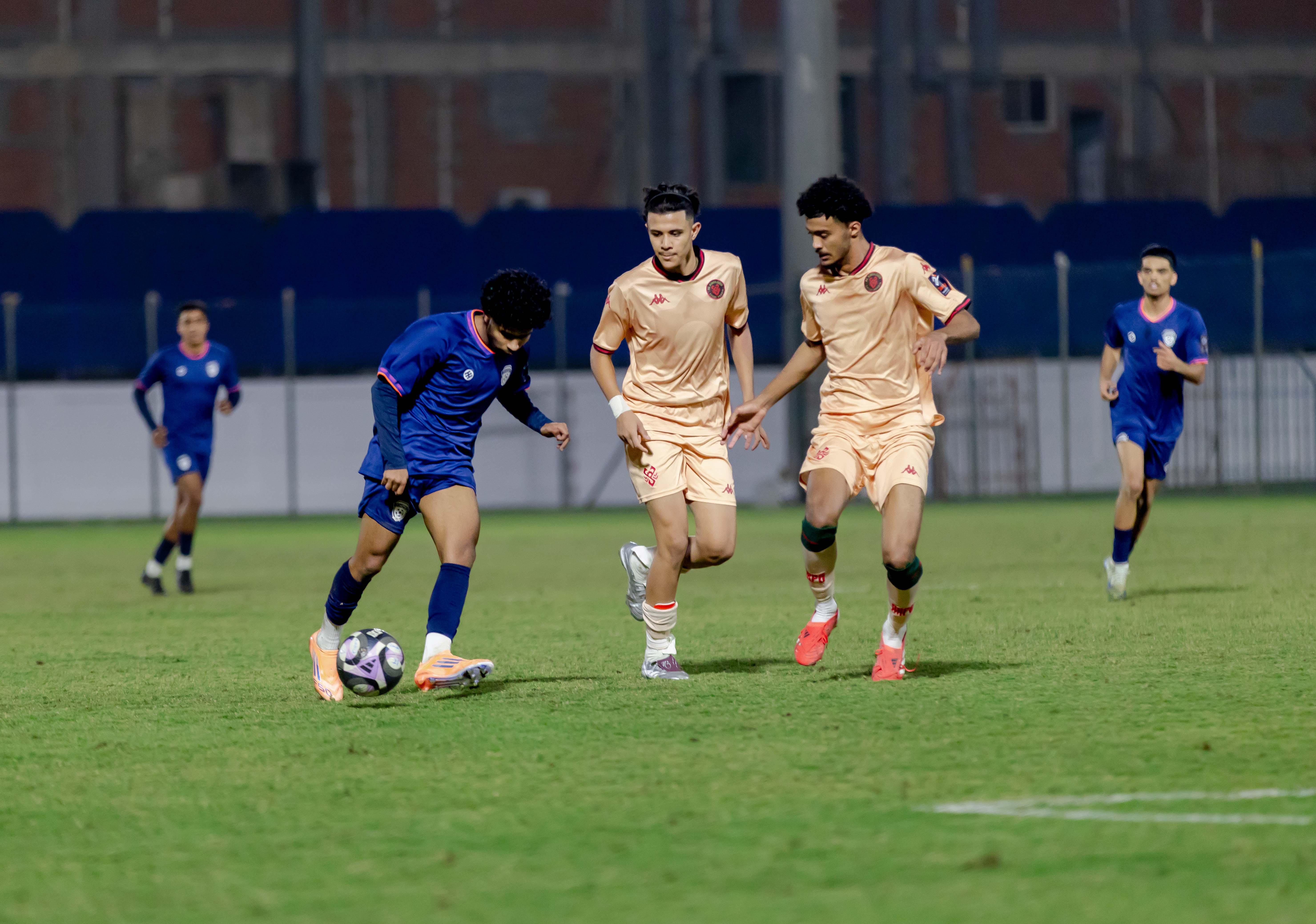 الفيحاء تحت 21 عامًا يتعادل مع نظيره الخلود ضمن الجولة التاسعة من دوري جوي للنخبة U21 .