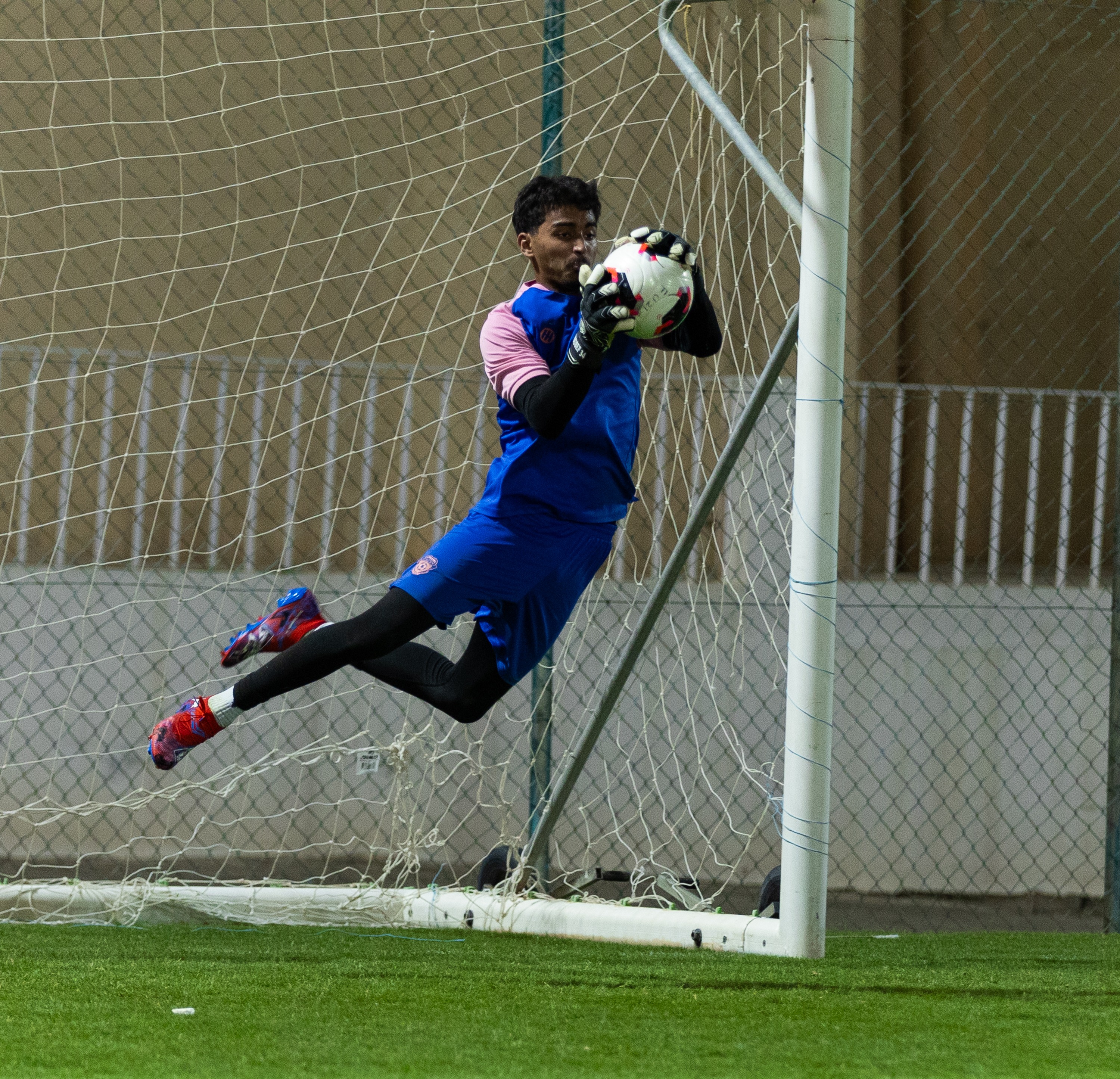 الفيحاء U21 يُجري تمرينه الرئيسي استعدادًا لملاقاة النصر