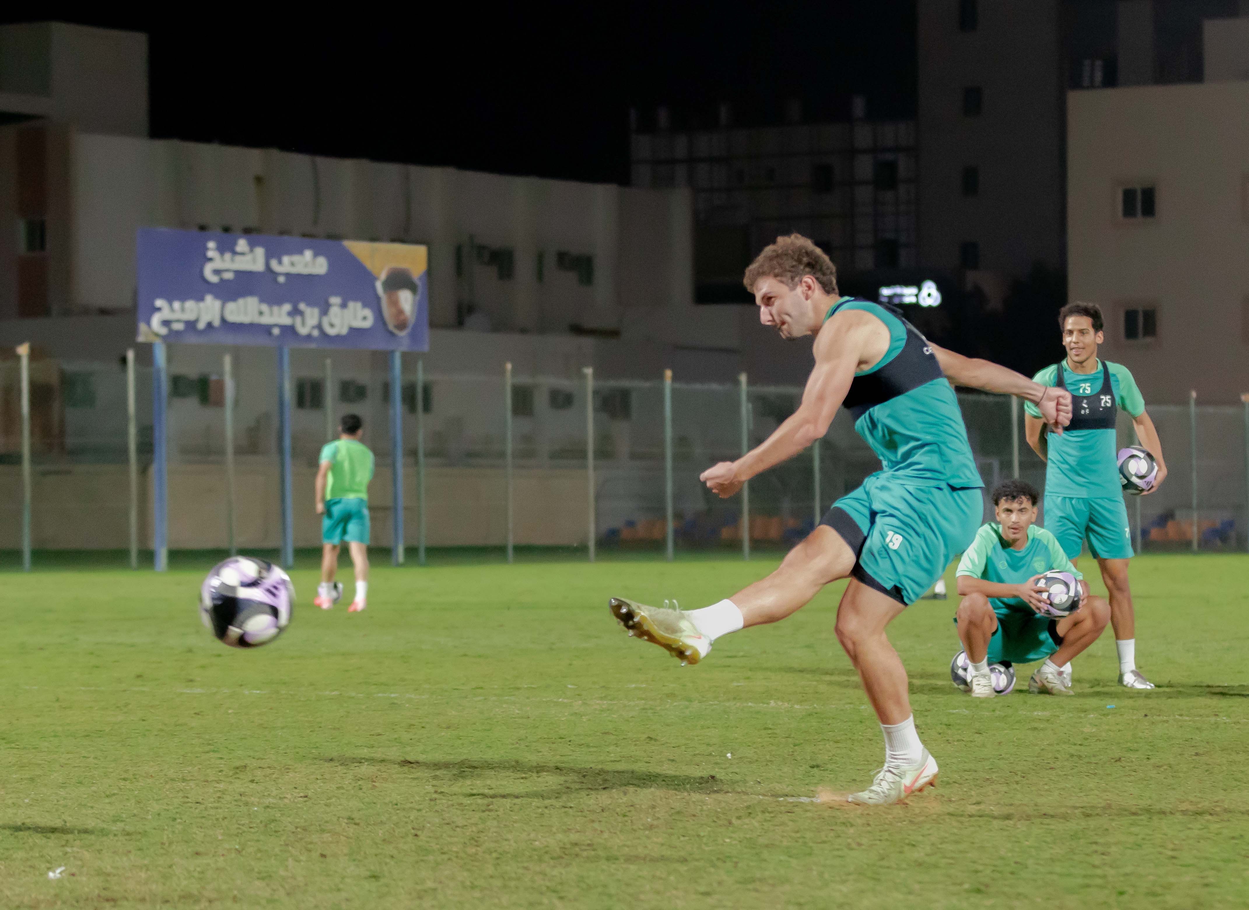 الفيحاء تحت 21 عام يجري تمرينه الرئيس استعداداً لملاقاة العدالة