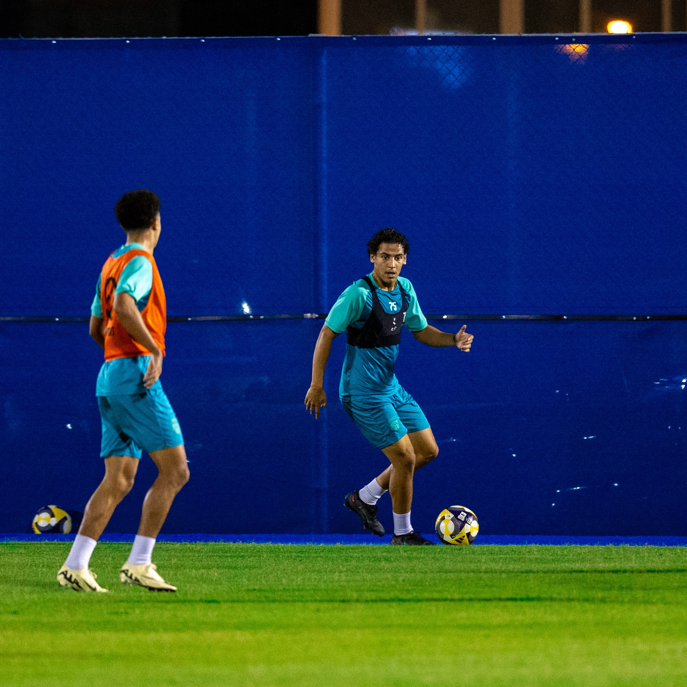 الفيحاء يستأنف تدريباته بمناورة مع فريق تحت 21 عامًا استعدادًا لكأس الملك