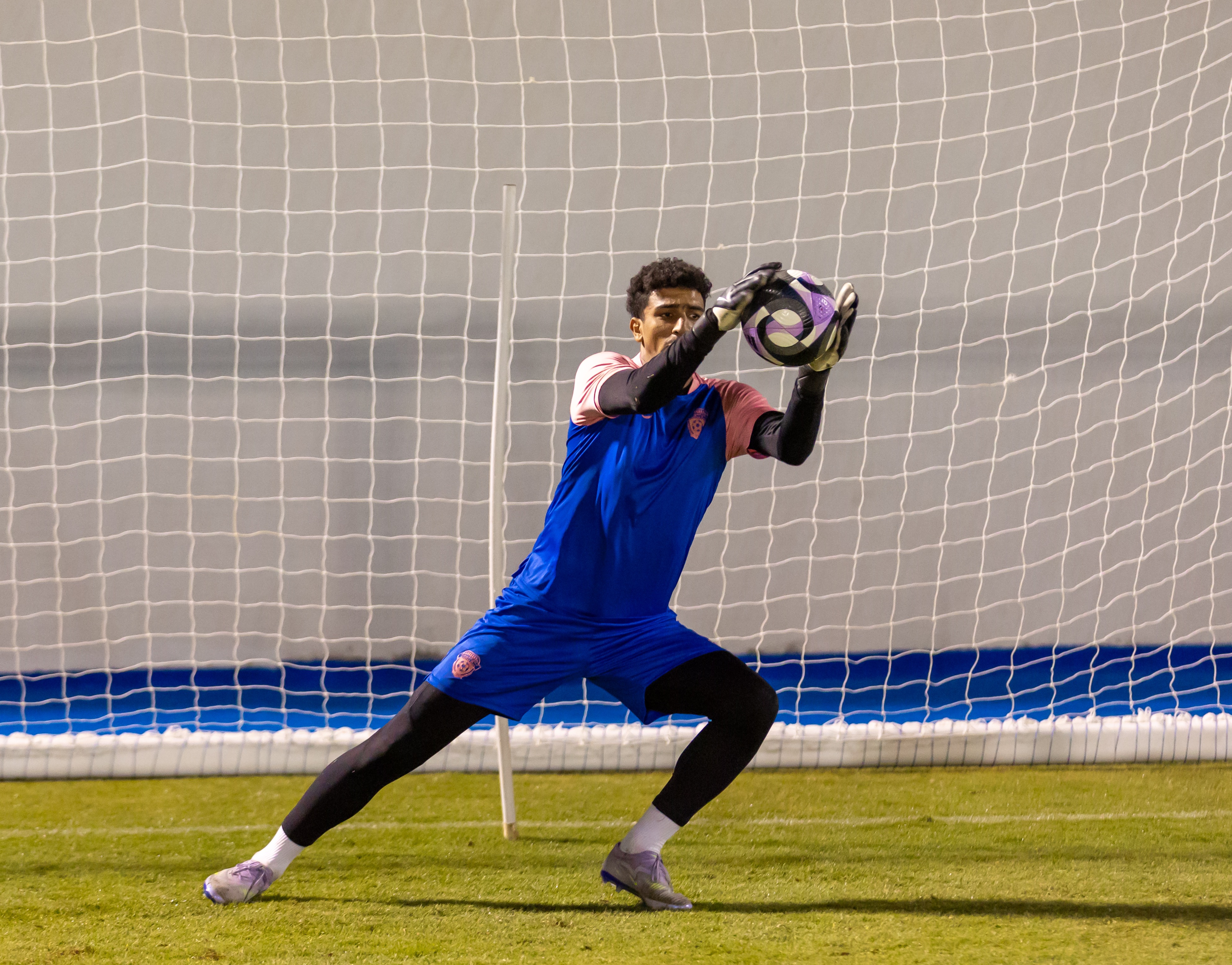 الفيحاء يجري مرانه الرئيس استعدادًا لمواجهة التعاون