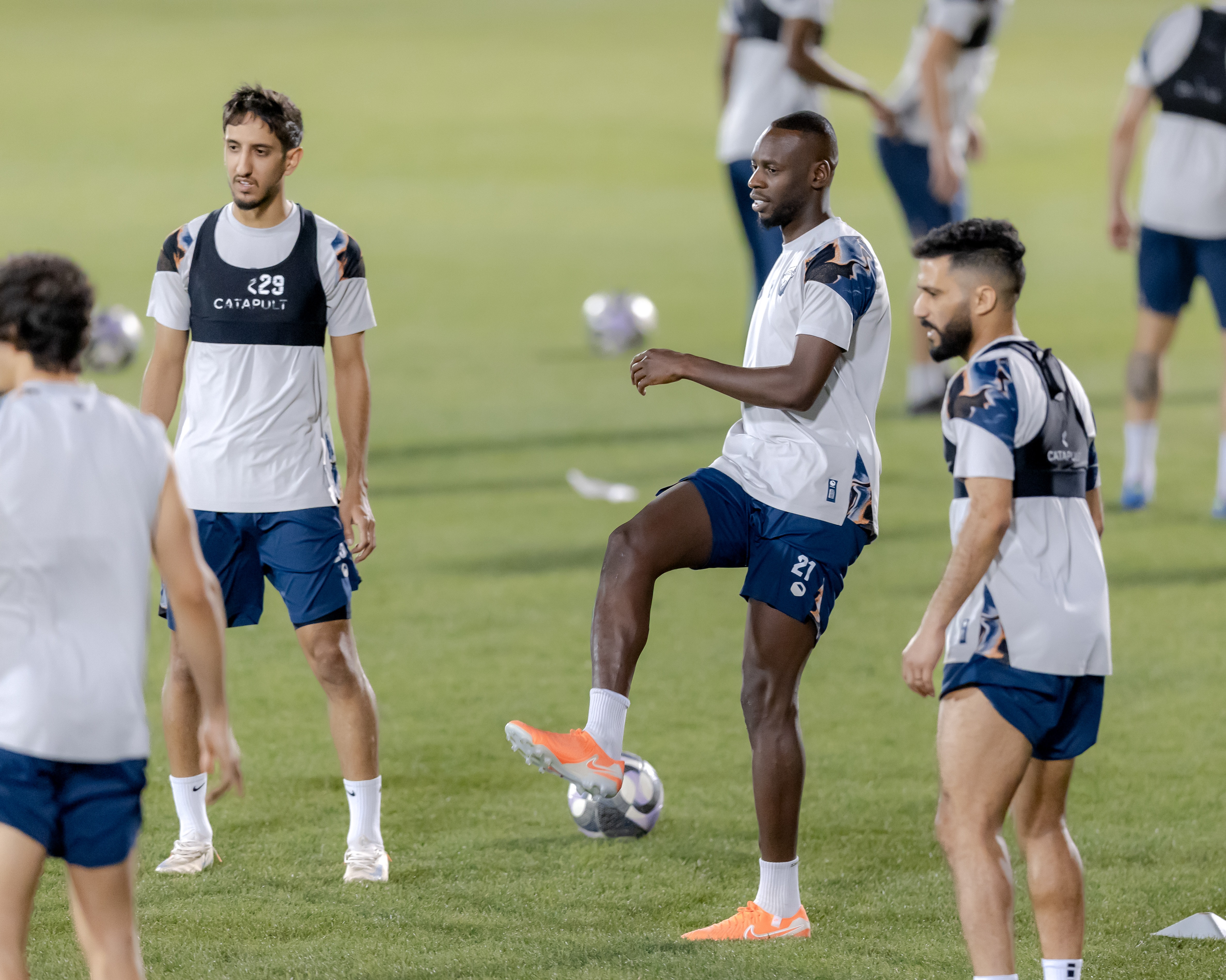 الفيحاء يختتم استعداداته لمواجهة الفتح غداً الأحد في المجمعة