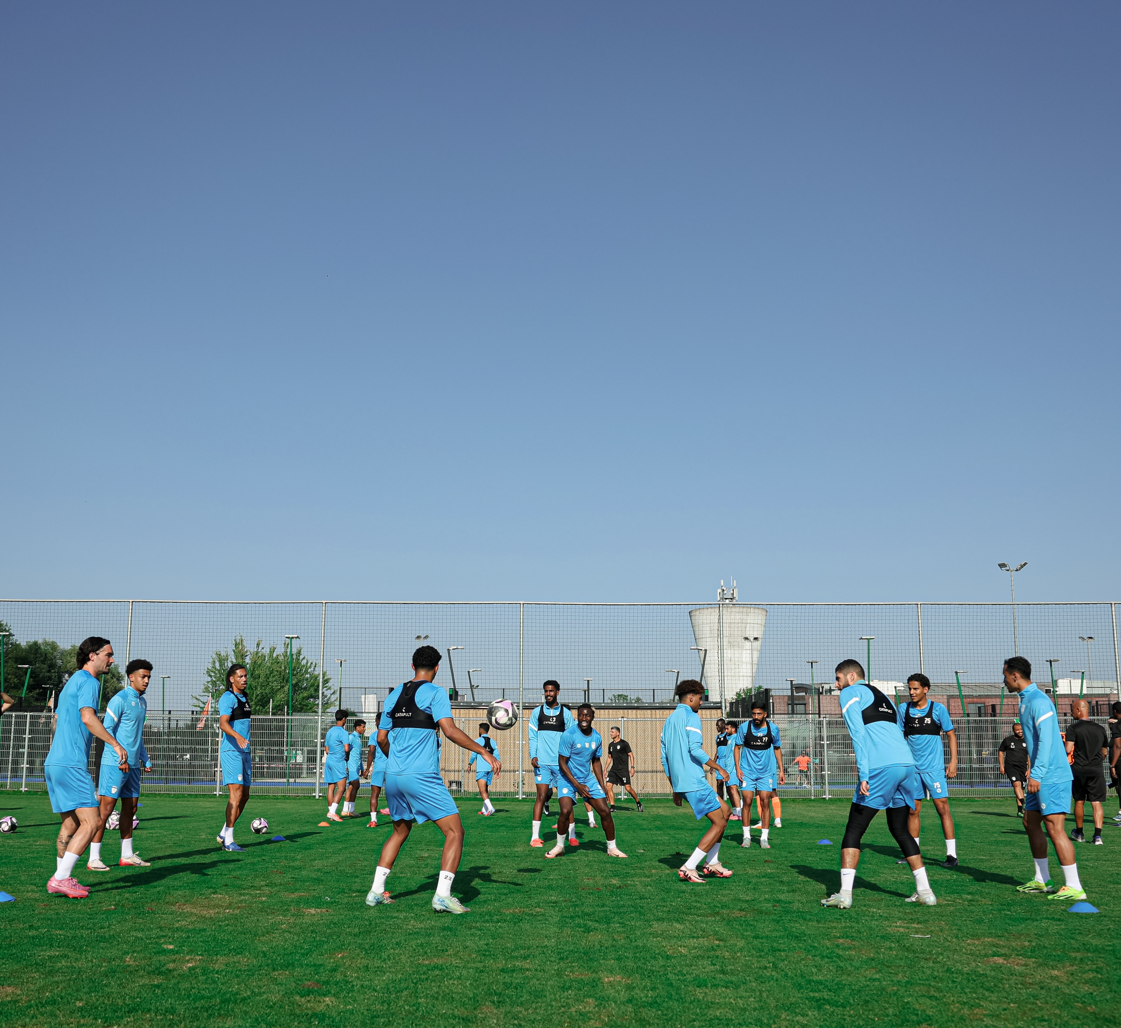 الفيحاء ينهي تحضيراته لمواجهة التعاون غداً الأربعاء في رابع المباريات الودية في معسكر هولندا