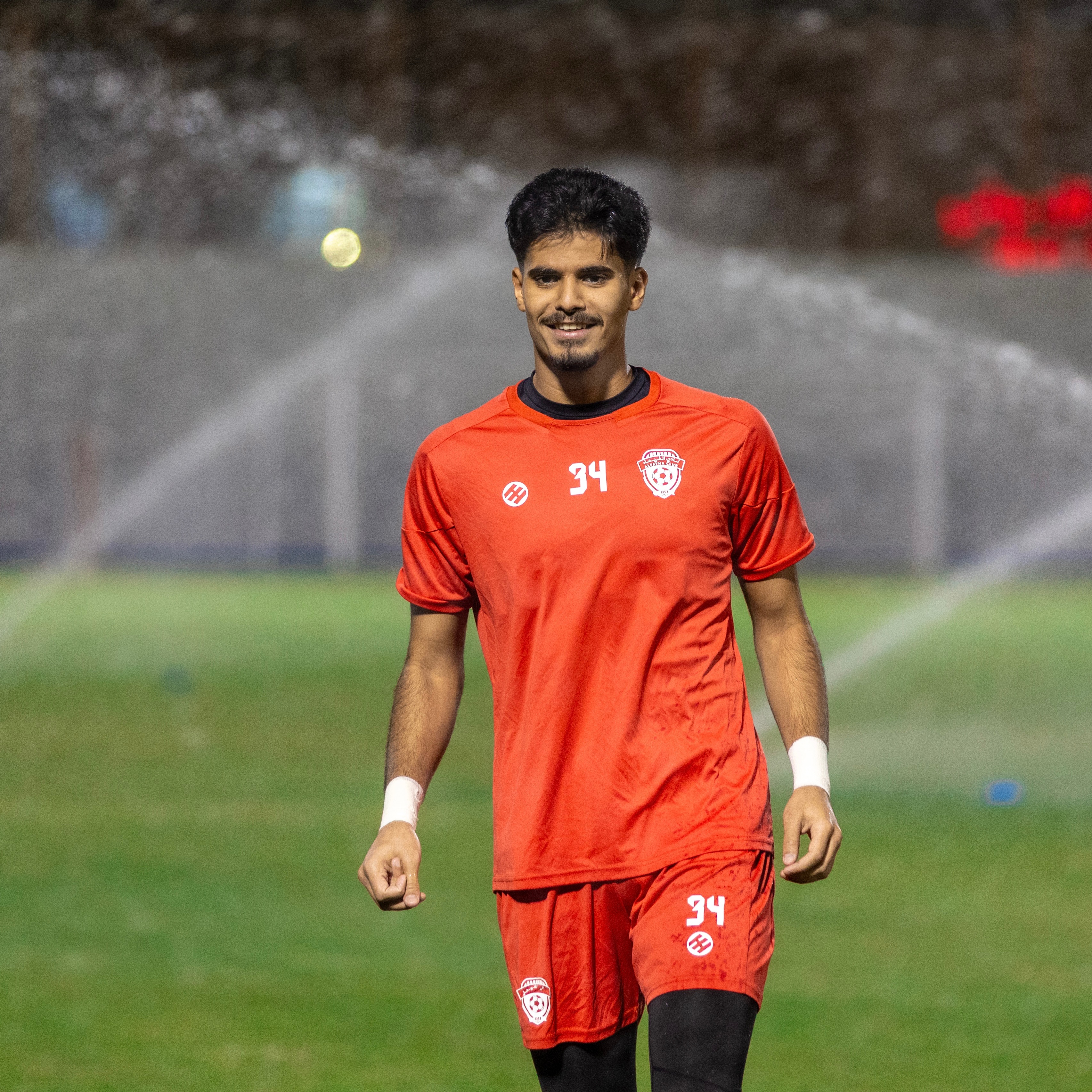 الفيحاء يستأنف تدريباته مساء اليوم الجمعة على ملعب معالي الشيخ عبدالعزيز التويجري بمقر النادي