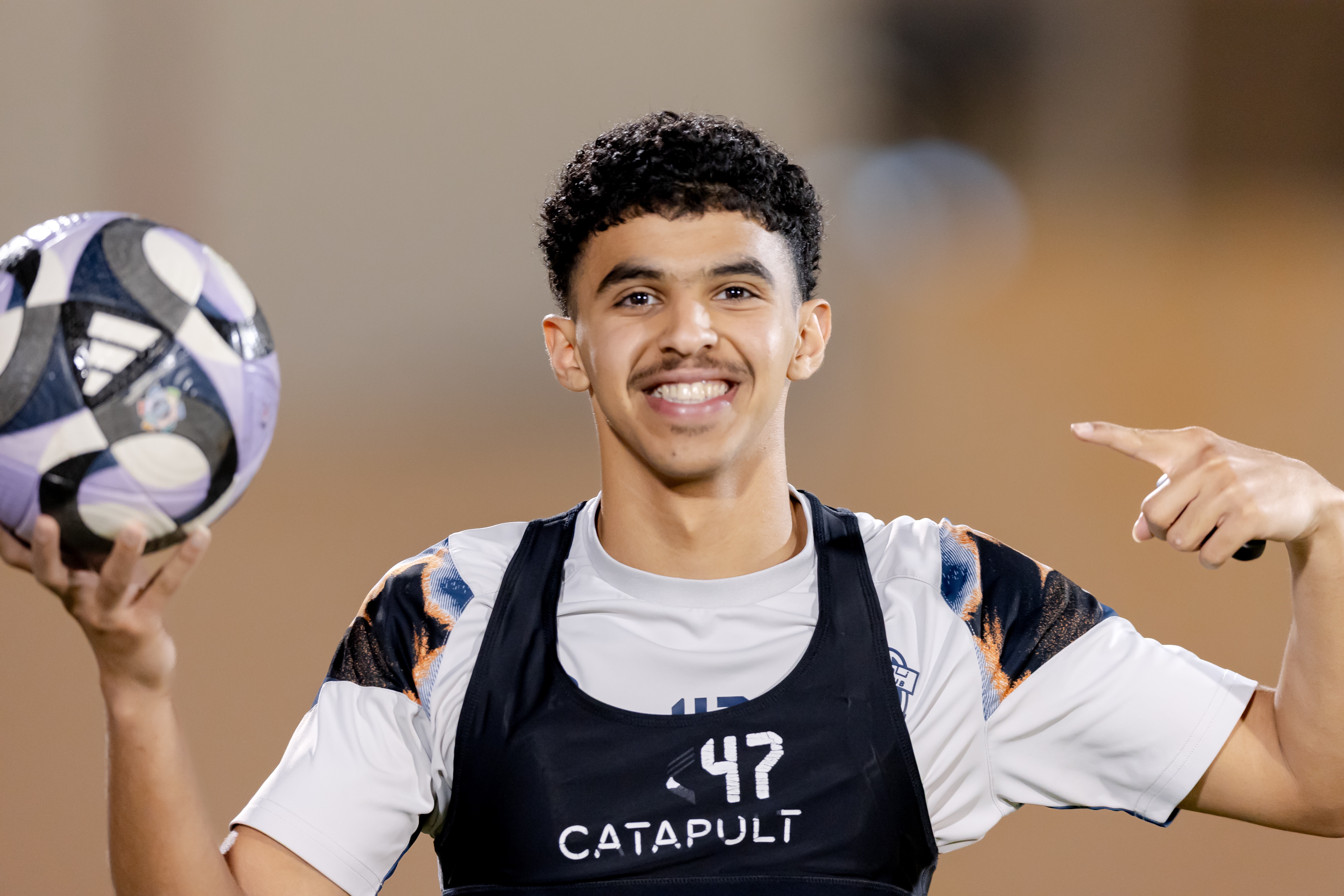 الفيحاء يحري تمرينه الرئيس لمواجهة الأهلي ضمن الجولة الثامنة والعشرين من دوري روشن السعودي